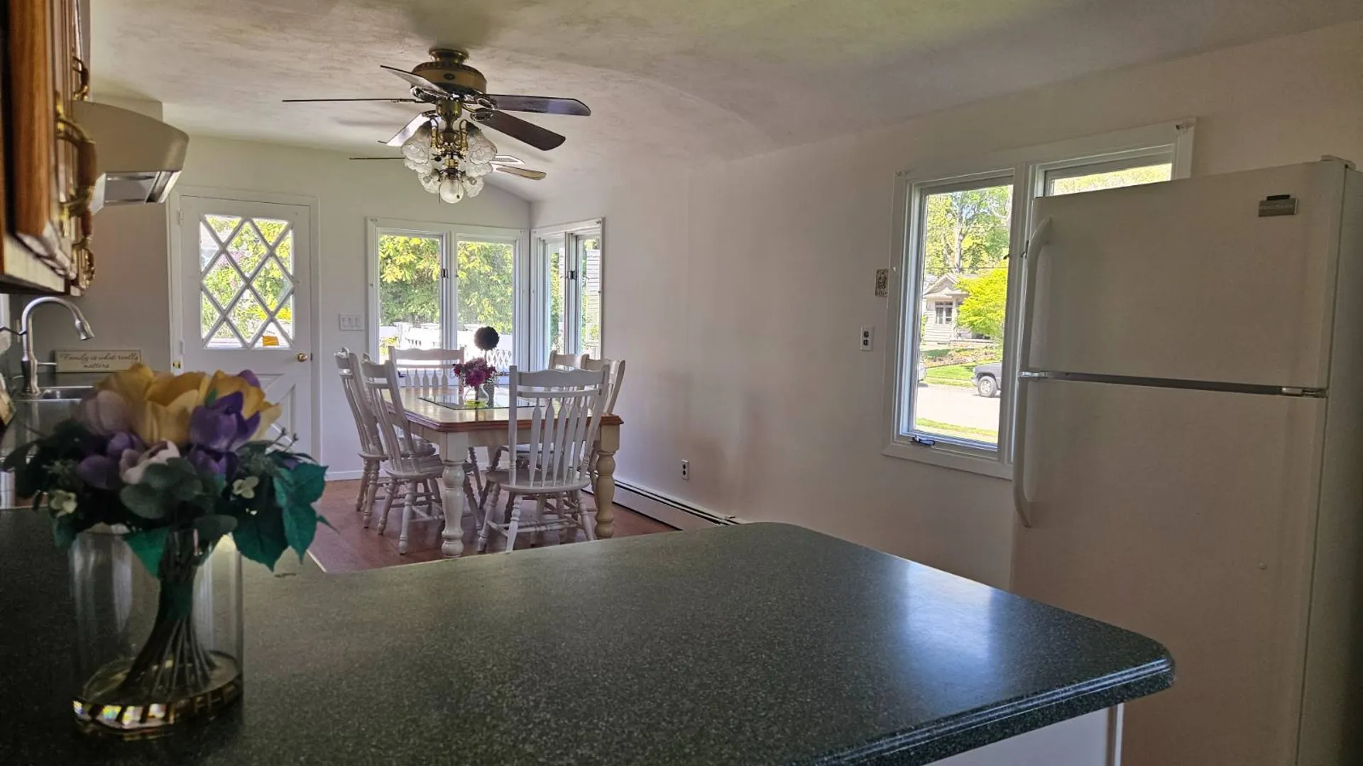 Property at 20 Gina Ave, Holbrook, NY 11741 12