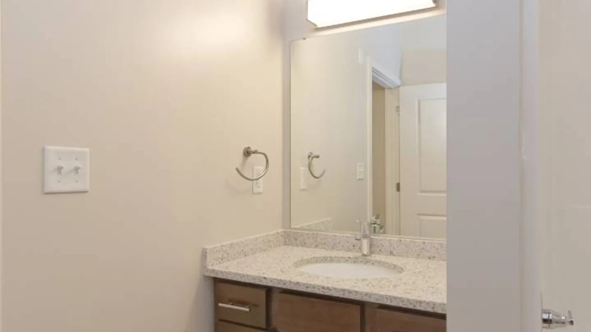 Property at 101 Nott Terrace, Schenectady, NY 12308 12