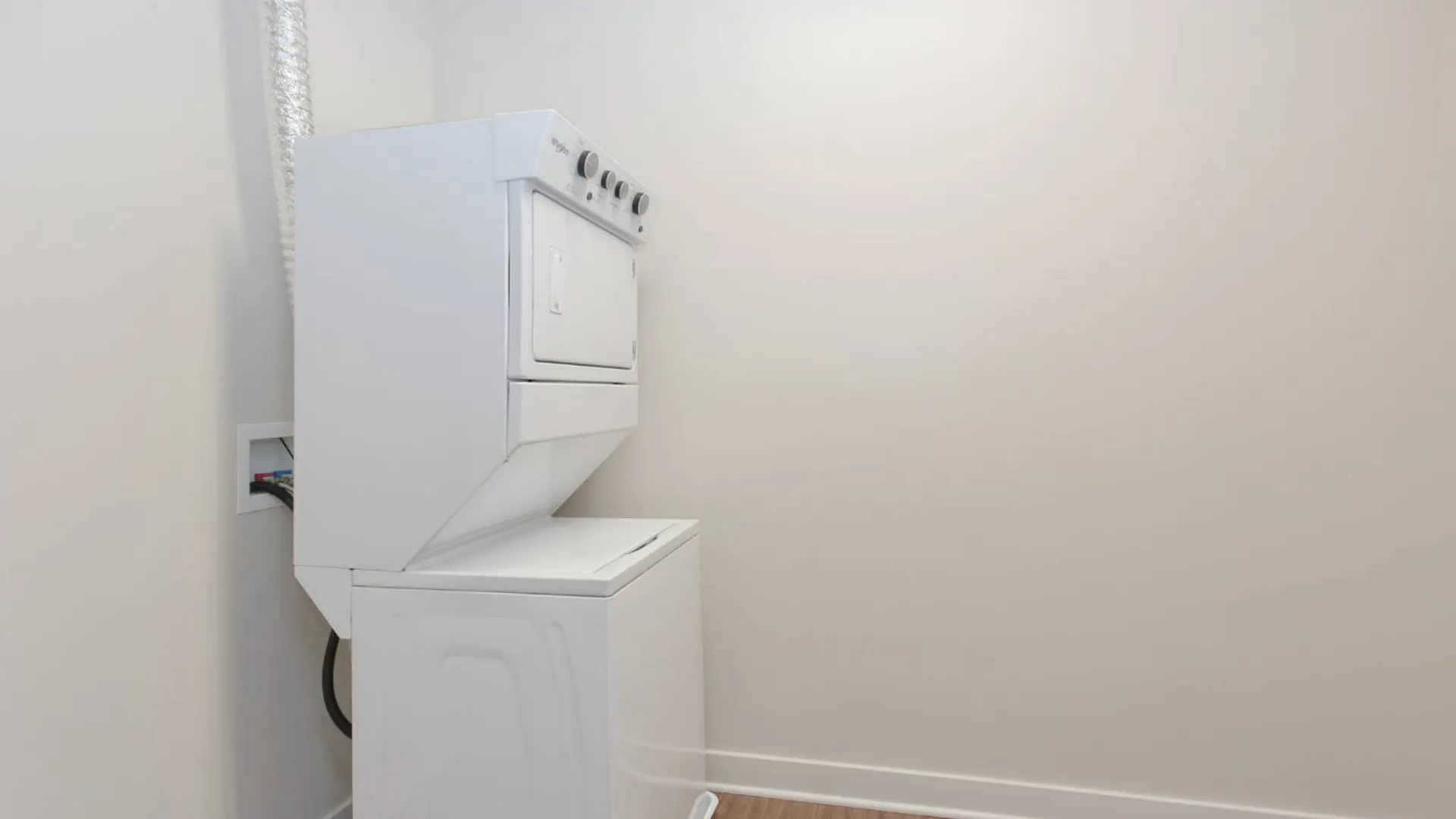 Property at 101 Nott Terrace, Schenectady, NY 12308 14