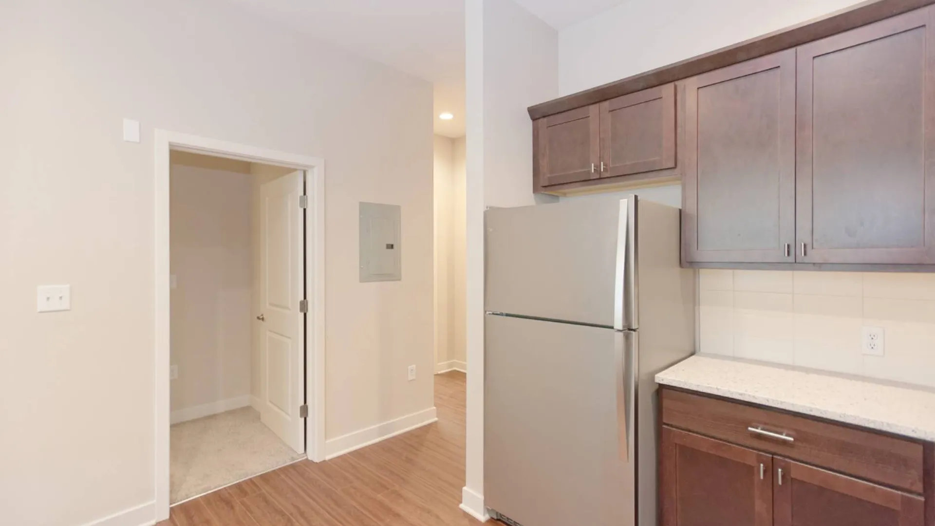 Property at 101 Nott Terrace, Schenectady, NY 12308 4