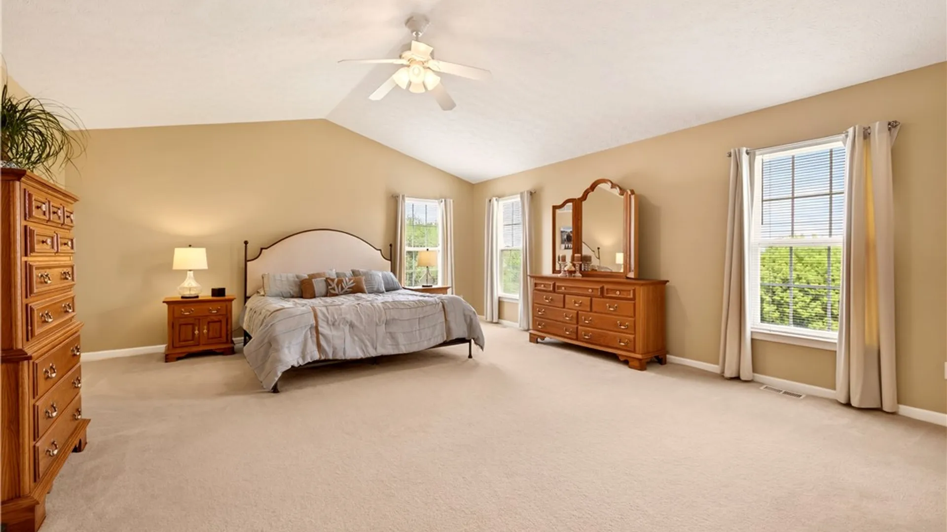 Property at 6832 Citation Way, Victor, NY 14564 28