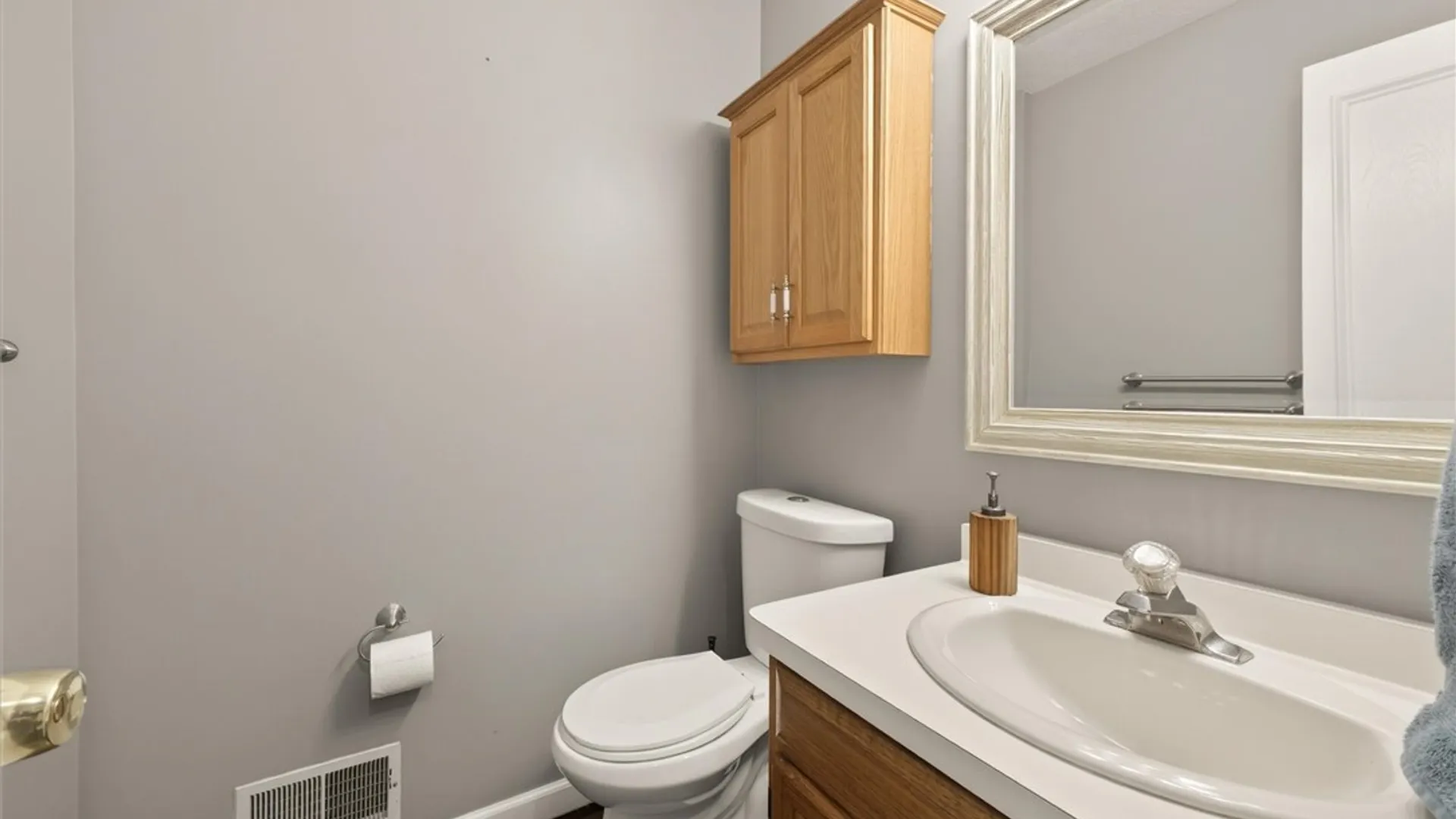 Property at 32 Wellington Ponds, Chili, NY 14624 27