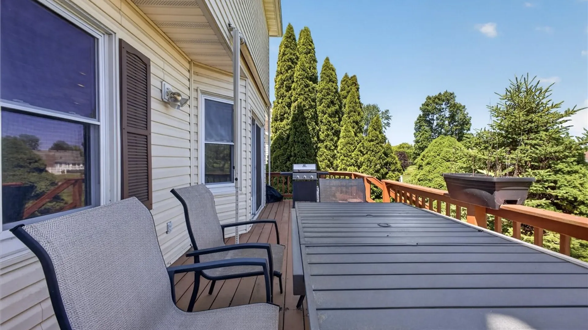 Property at 32 Wellington Ponds, Chili, NY 14624 5