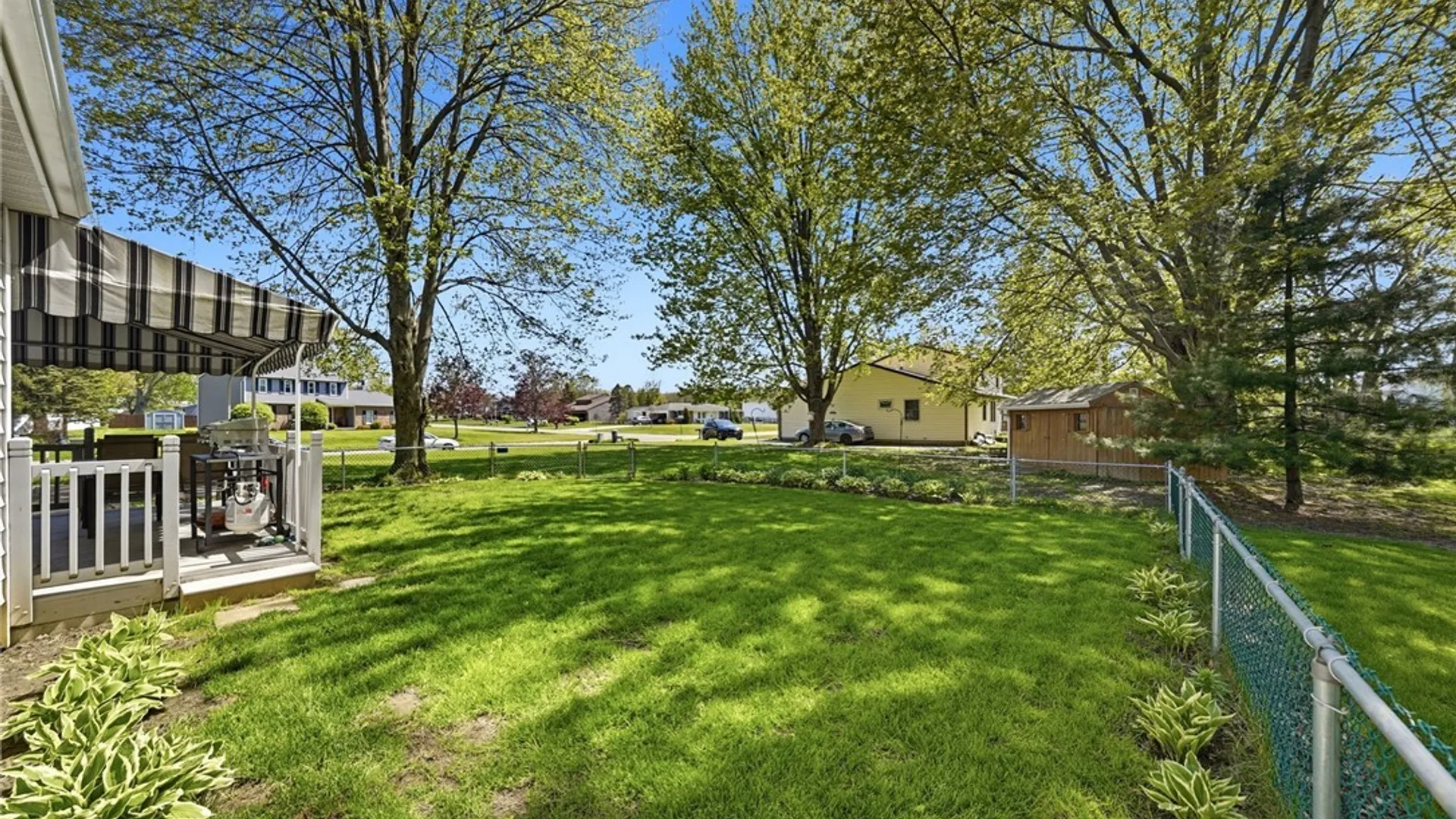 Property at 64 Bittersweet Lane, Orchard Park, NY 14127 45