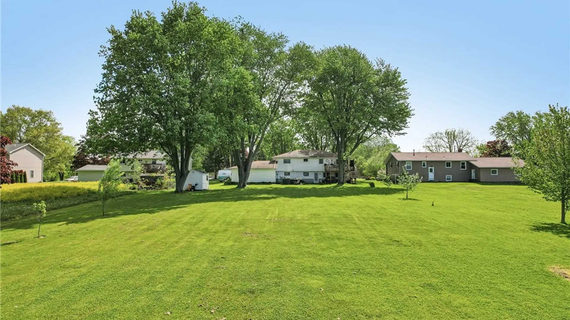 Property at 301 Bennett Road, Parma, NY 14468 12