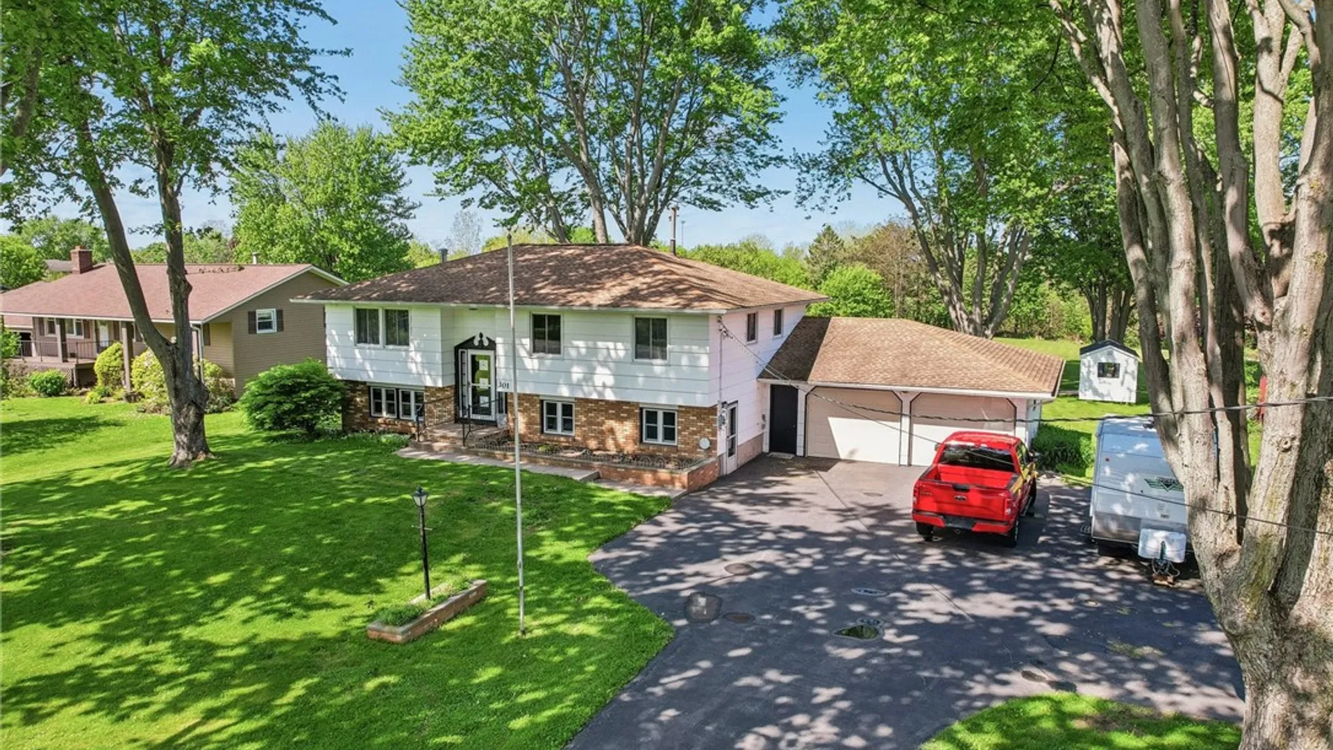 Property at 301 Bennett Road, Parma, NY 14468 6