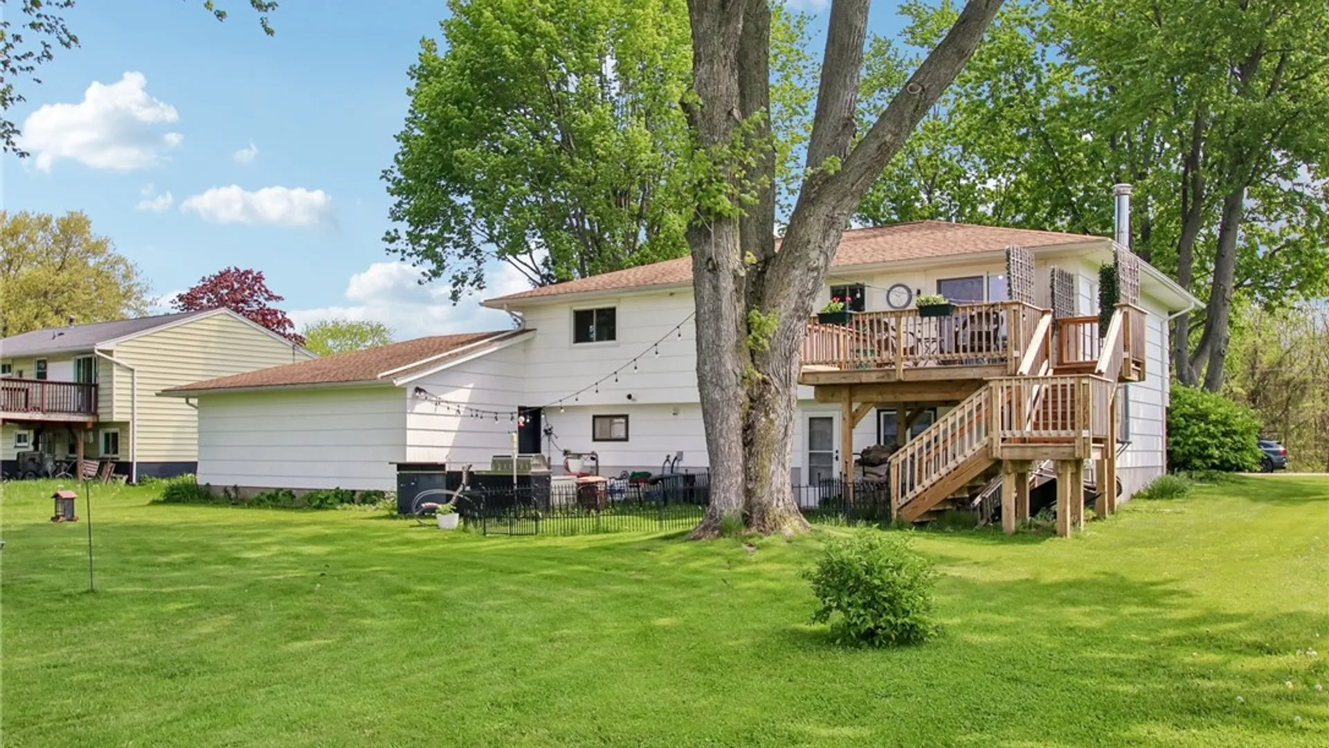 Property at 301 Bennett Road, Parma, NY 14468 7