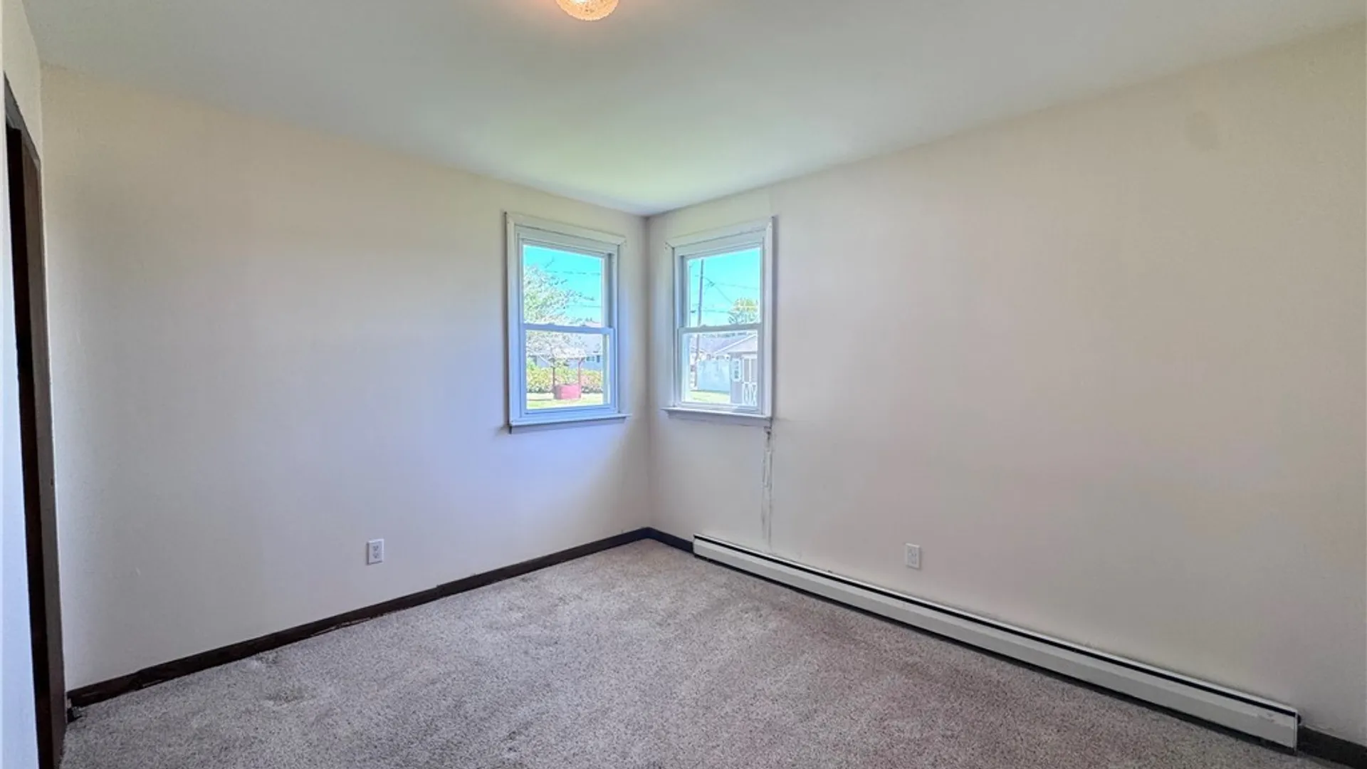 Property at 501 Oakwood Street, Rome, NY 13440 15