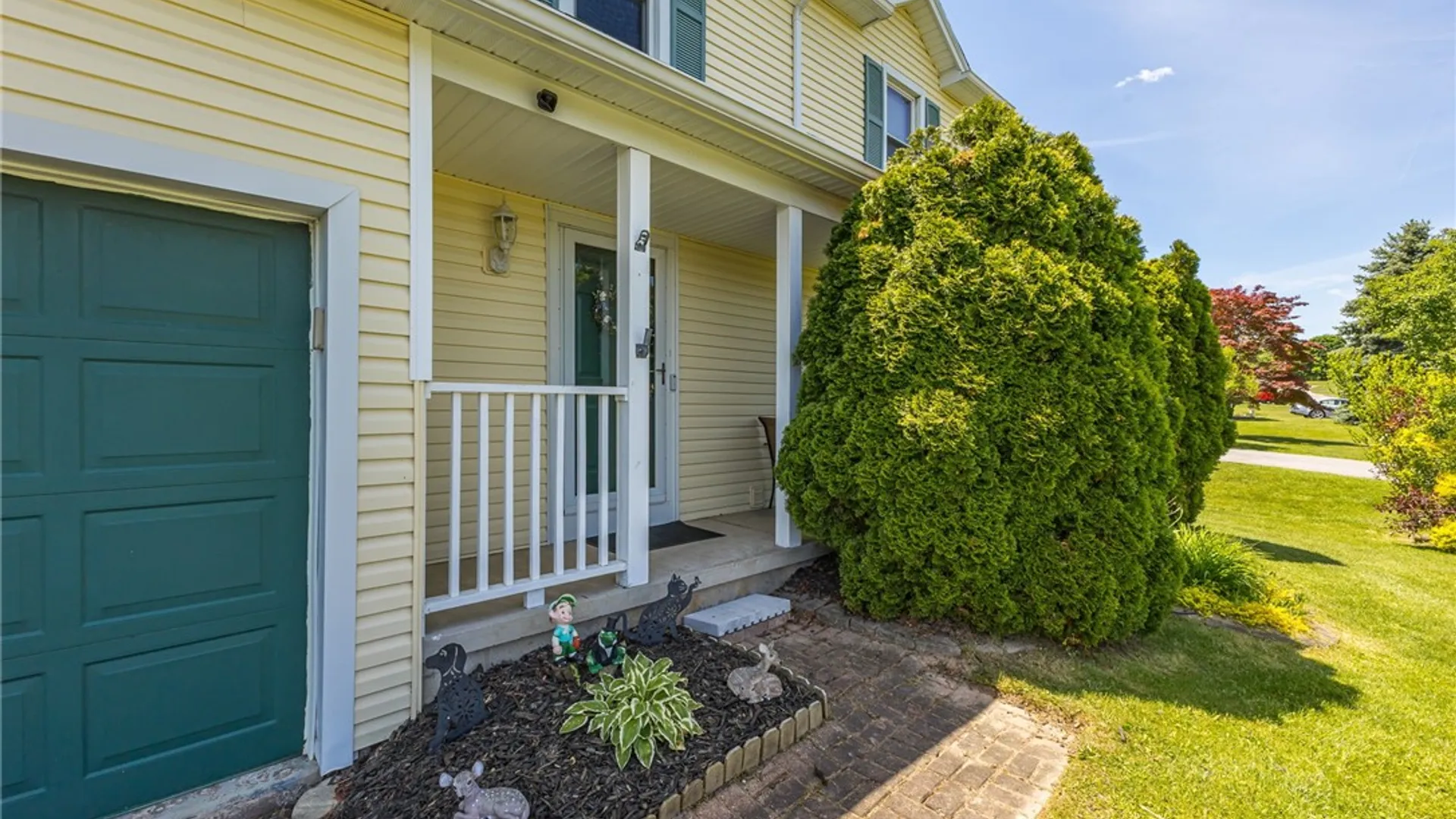 Property at 67 Grangerford, Henrietta, NY 14586 5