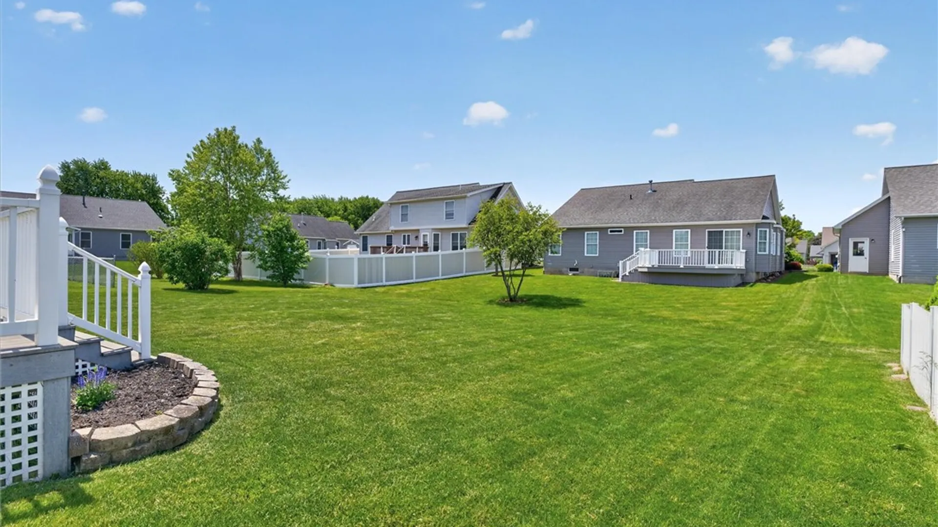 Property at 166 Pollet Place, Greece, NY 14626 11