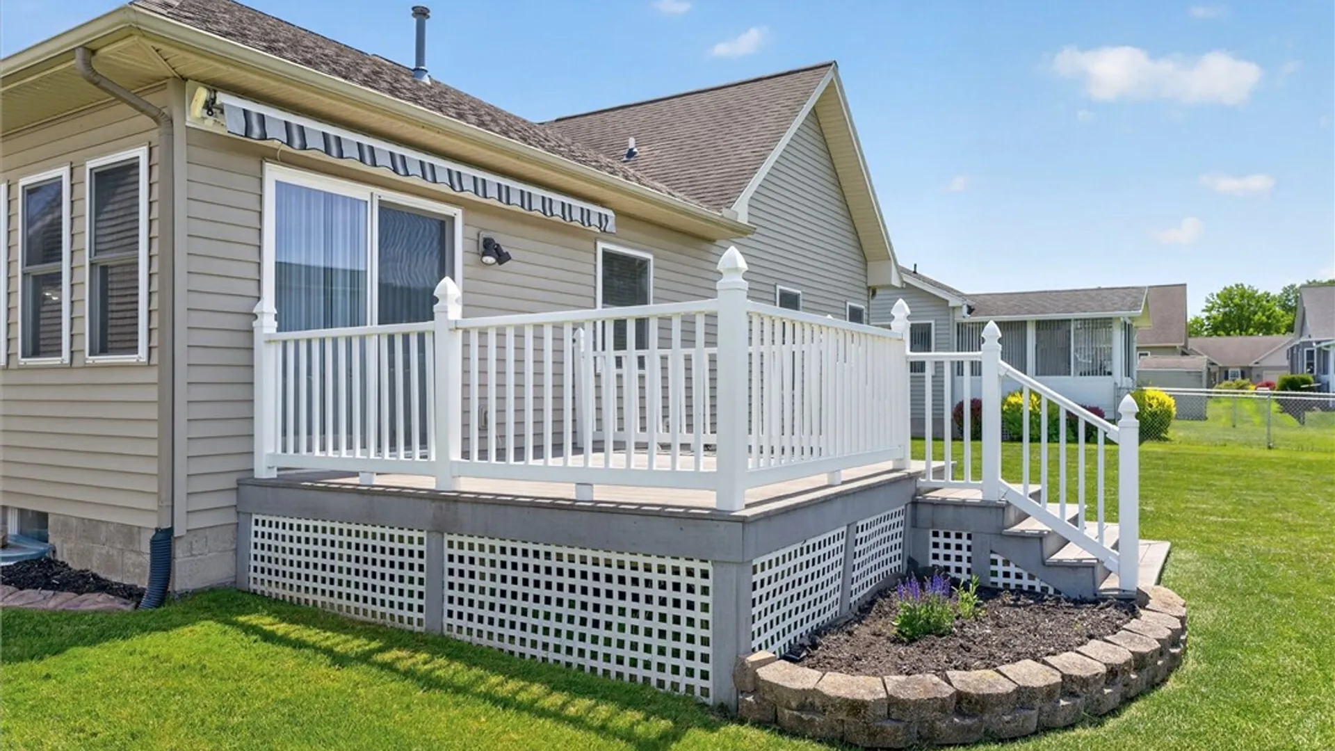 Property at 166 Pollet Place, Greece, NY 14626 12