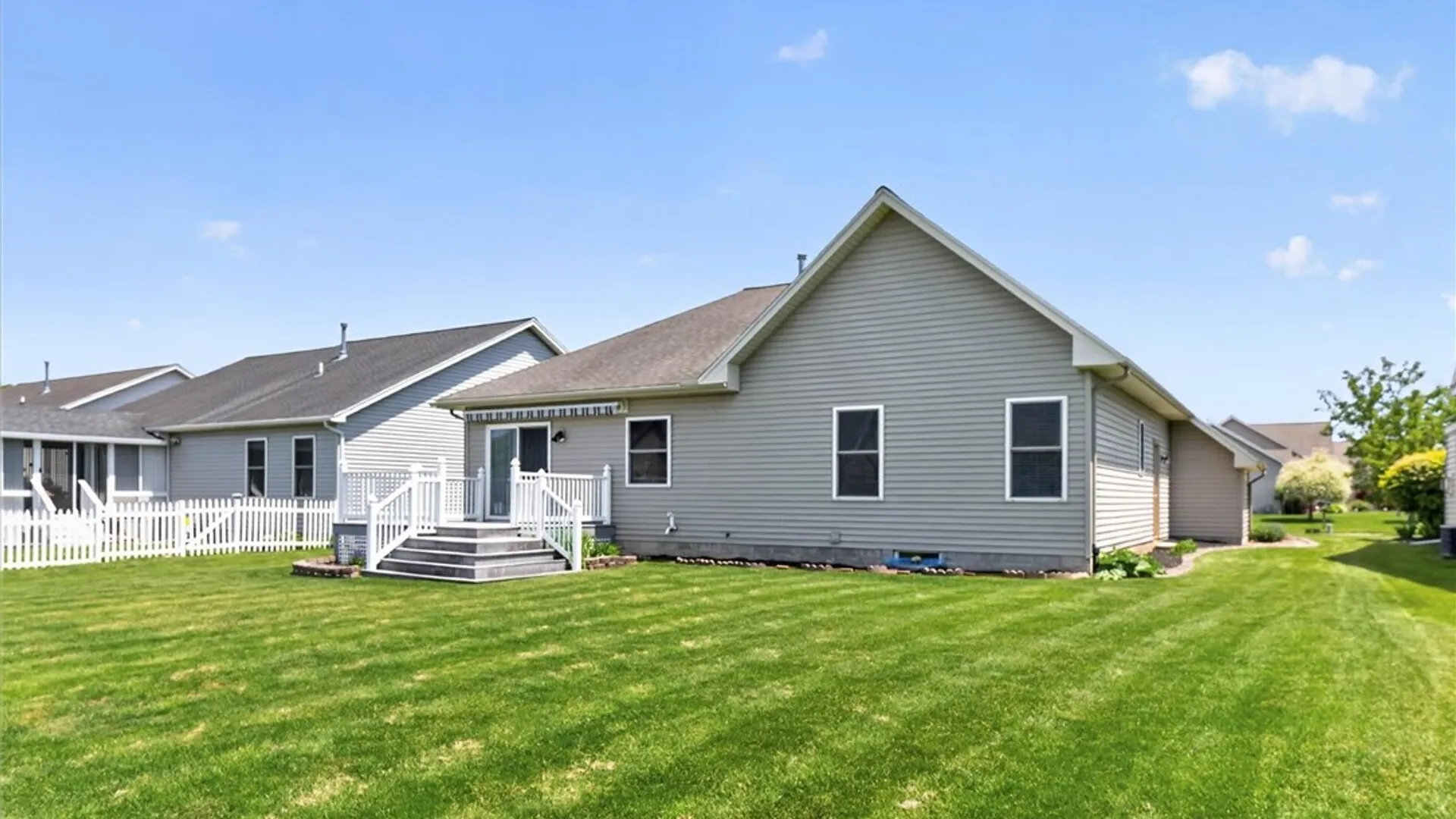 Property at 166 Pollet Place, Greece, NY 14626 8