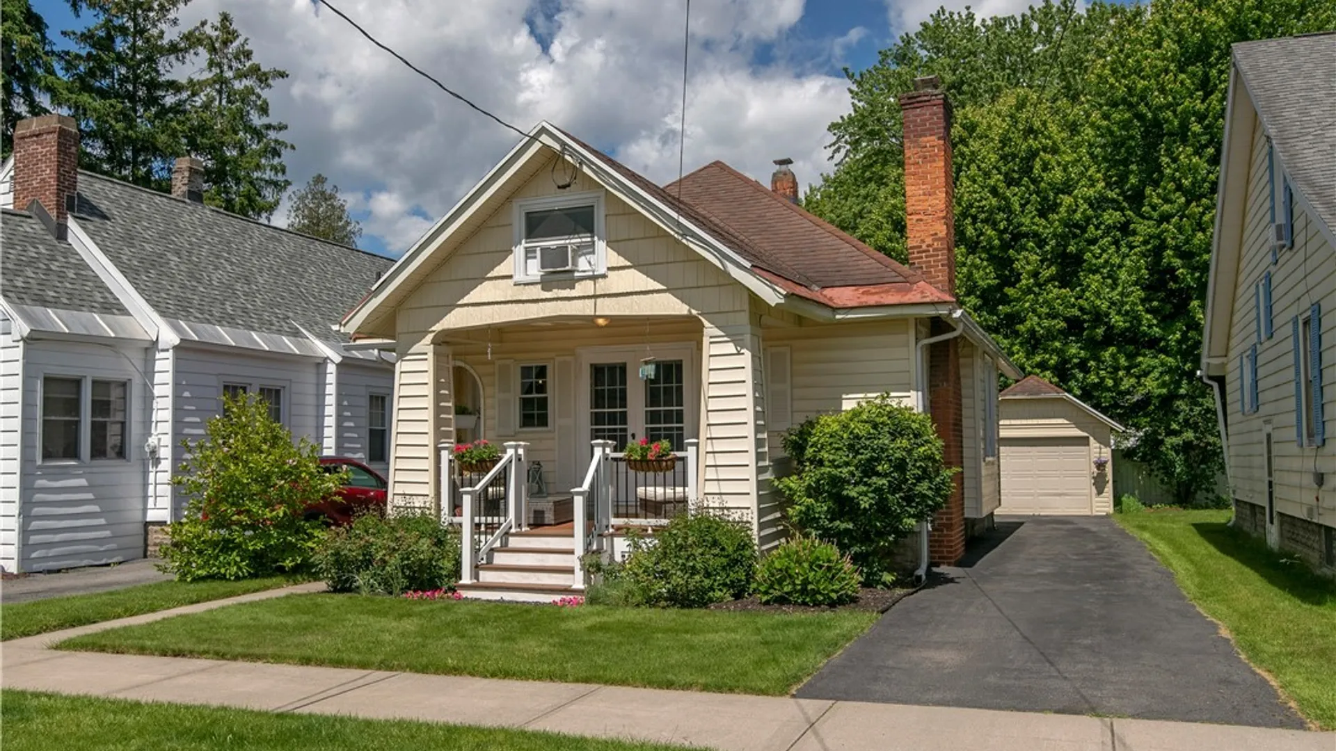 Property at 110 Harter Place, Utica, NY 13502 3
