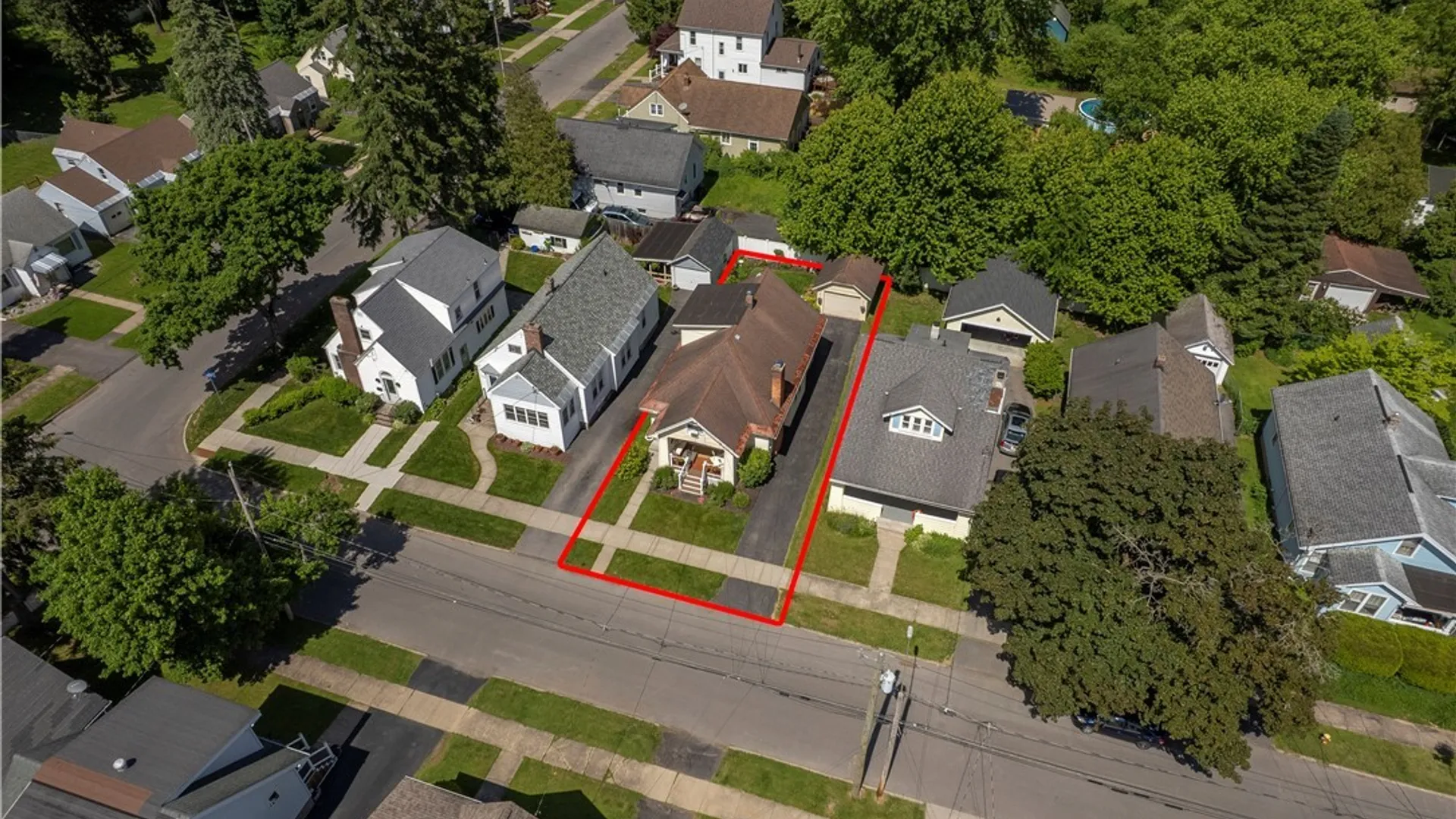 Property at 110 Harter Place, Utica, NY 13502 4