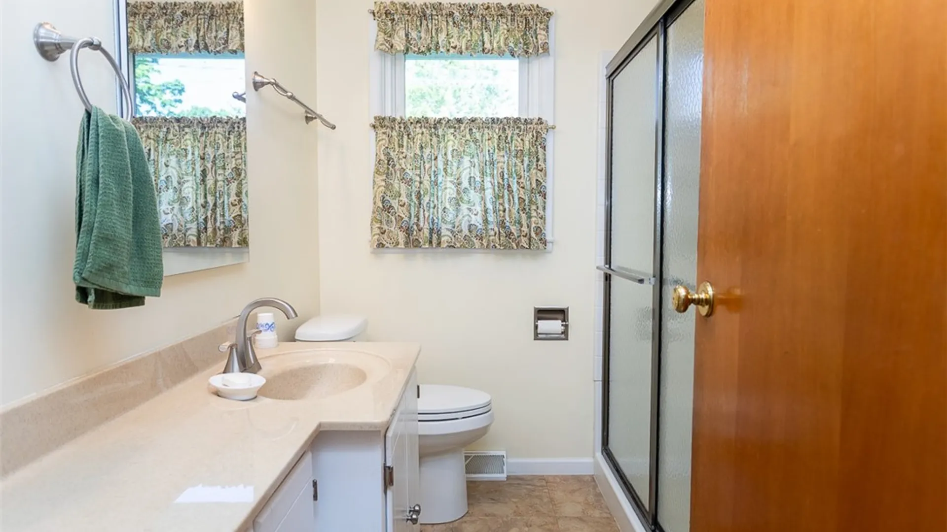 Property at 19 Stuyvesant, Geneseo, NY 14454 12