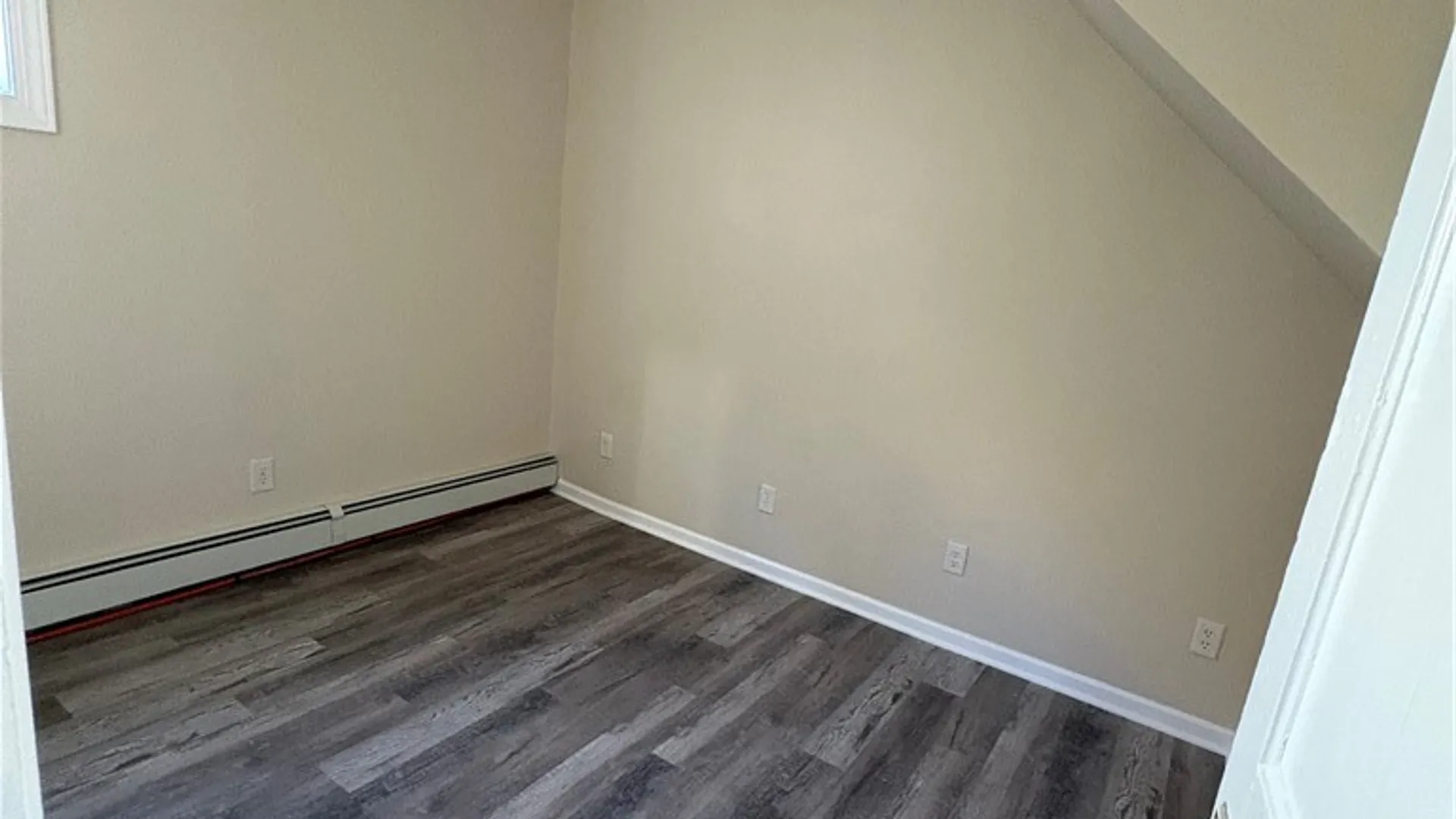 Property at 290 Massachusetts Avenue, Buffalo, NY 14213 13
