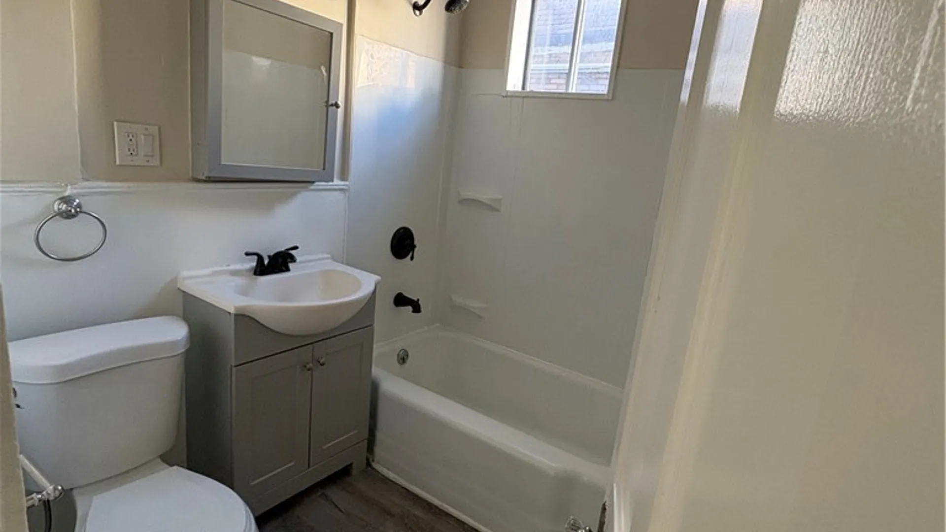 Property at 290 Massachusetts Avenue, Buffalo, NY 14213 5