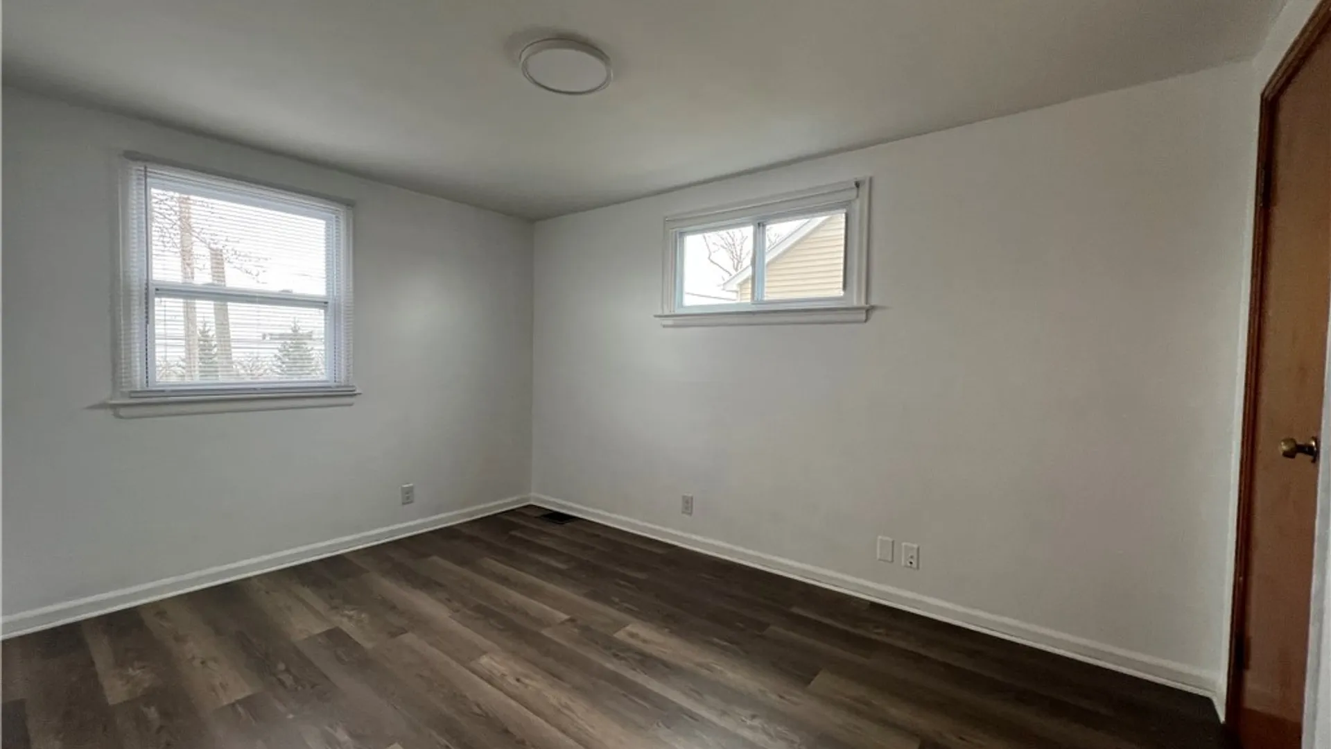 Property at 512 Cayuga Road, Cheektowaga, NY 14225 16