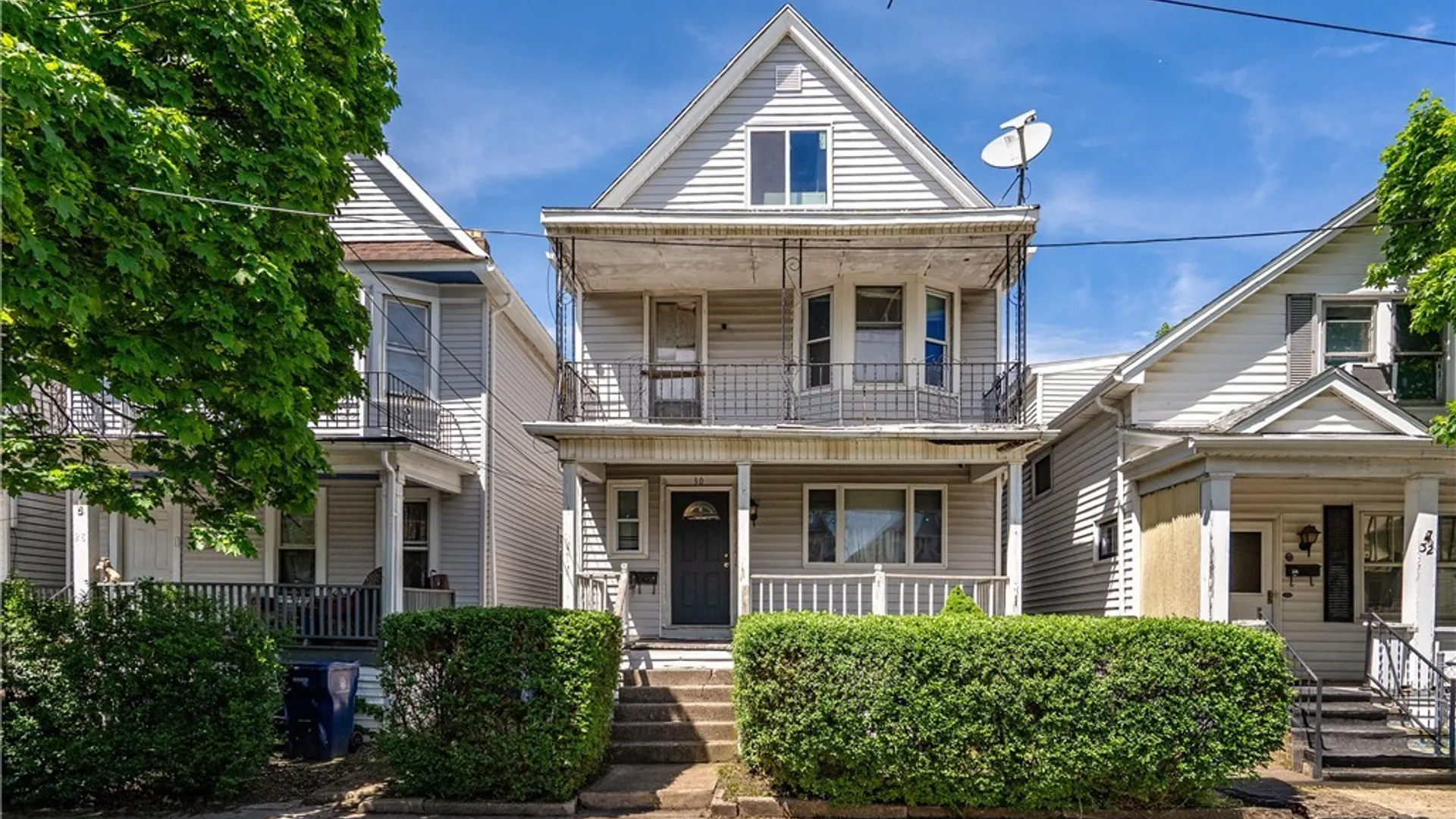 Property at 30 Arkansas Street, Buffalo, NY 14213 3