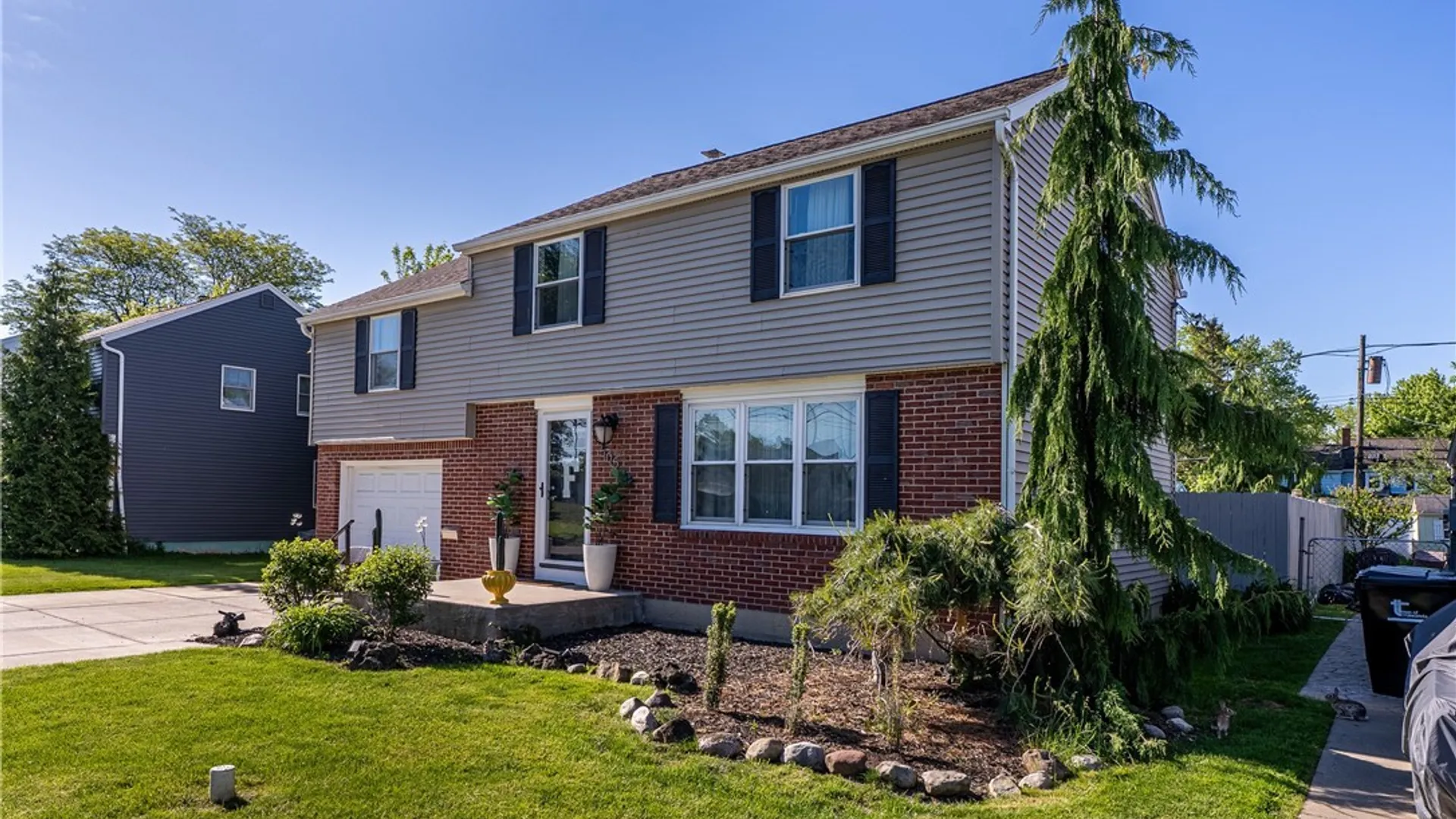 Property at 505 Highland Avenue, Tonawanda, NY 14223 2