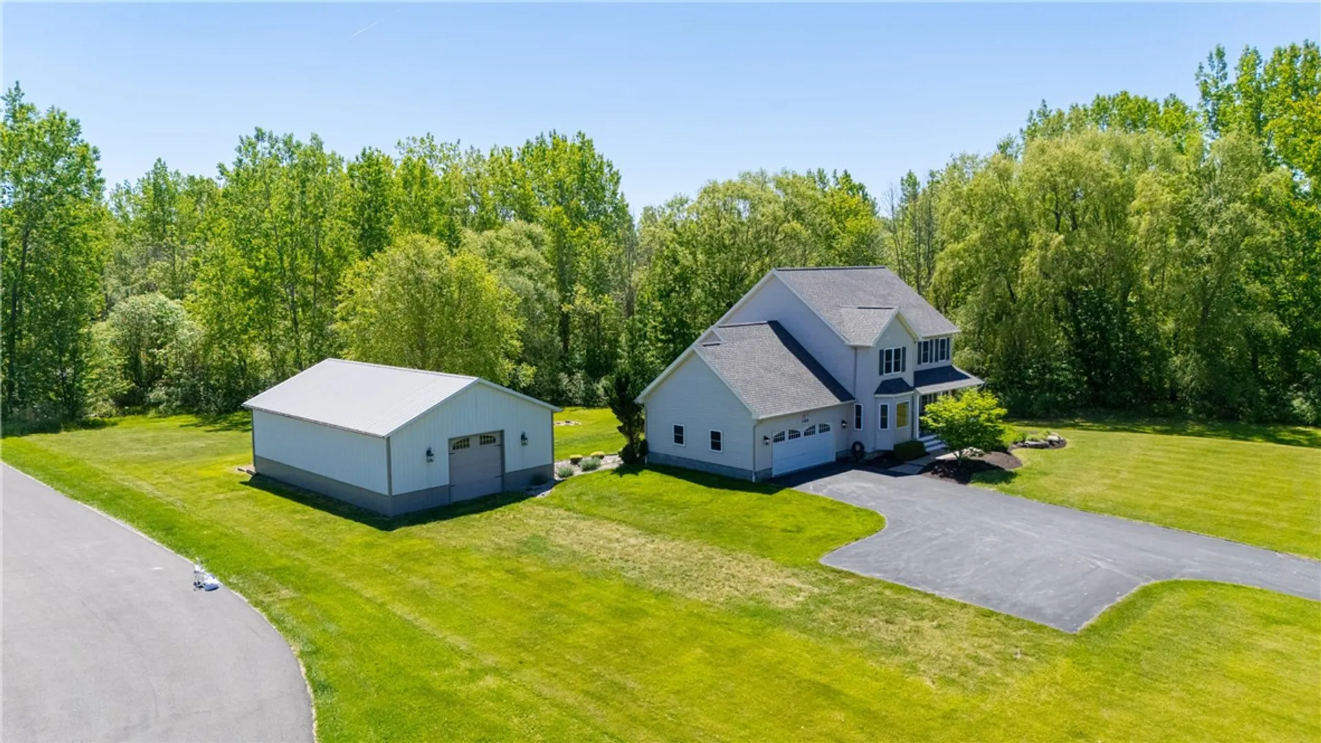 Property at 140 North Avenue, Parma, NY 14468 45