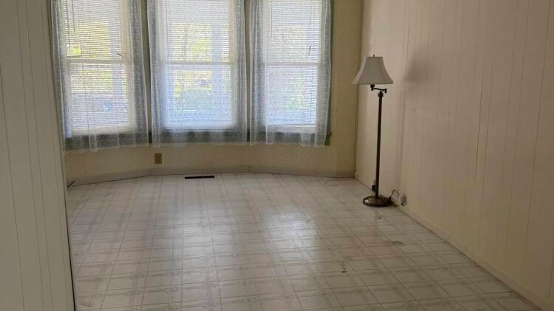 Property at 35 Cornell Street, Schenectady, NY 12304 9