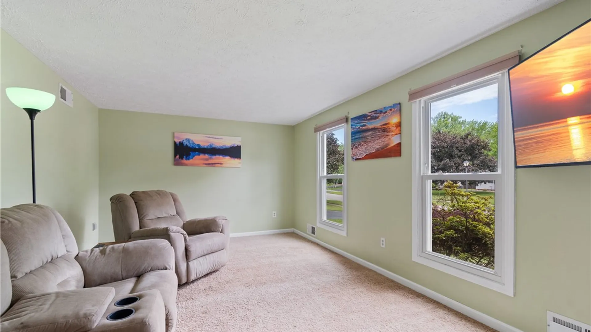 Property at 25 Spring Tree Lane, Greece, NY 14612 20