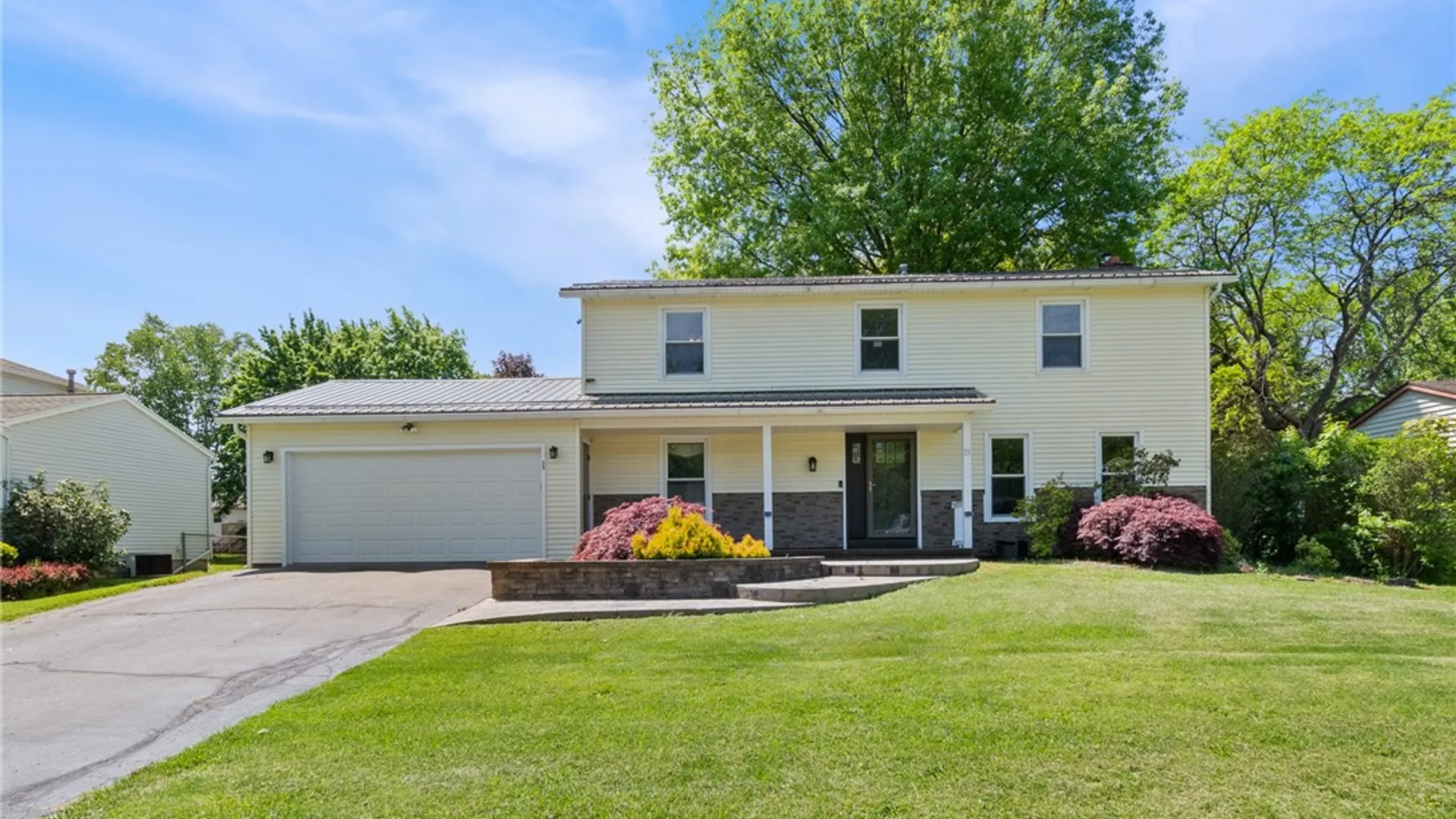 Property at 25 Spring Tree Lane, Greece, NY 14612 37