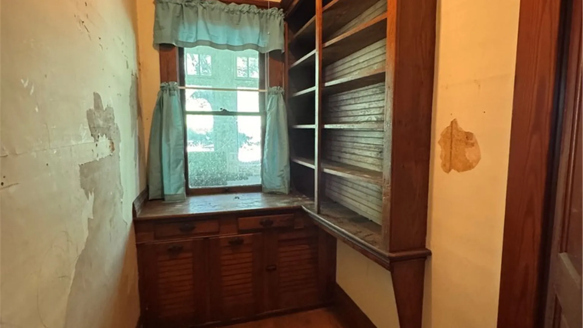 Property at 1008 South Avenue, Bradford Town, PA 16701 7