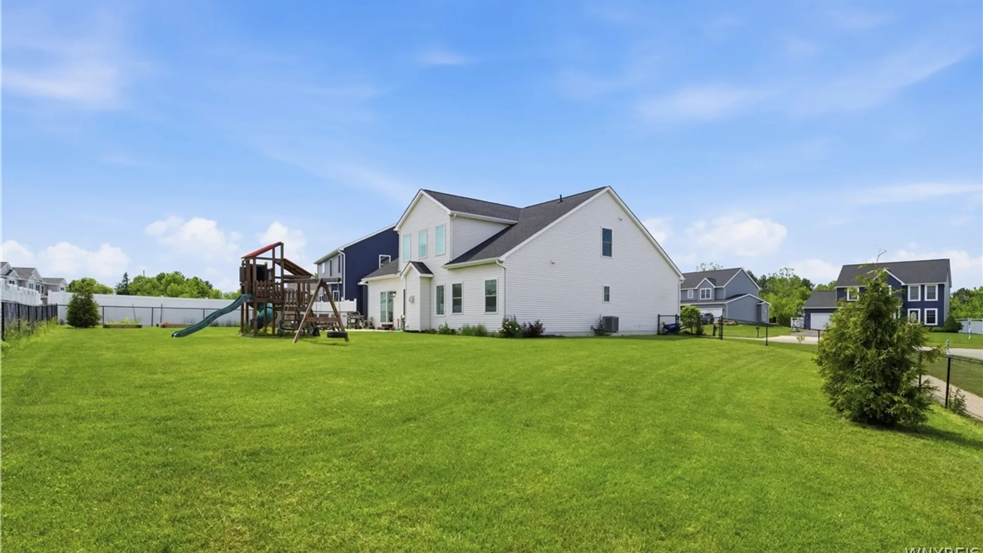 Property at 5561 Cooper Ridge, Hamburg, NY 14075 45