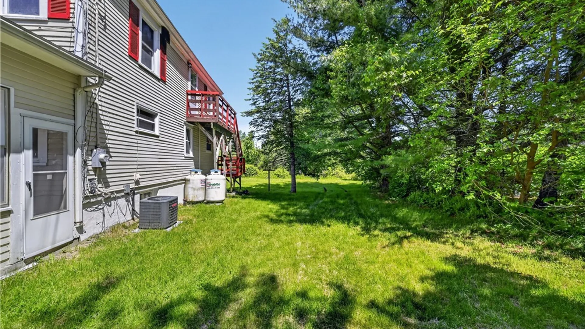 Property at 6975 Kirkville Rd, DeWitt, NY 13057 47