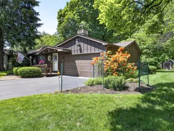 Property at 195 Cornwall Lane, Irondequoit, NY 14617