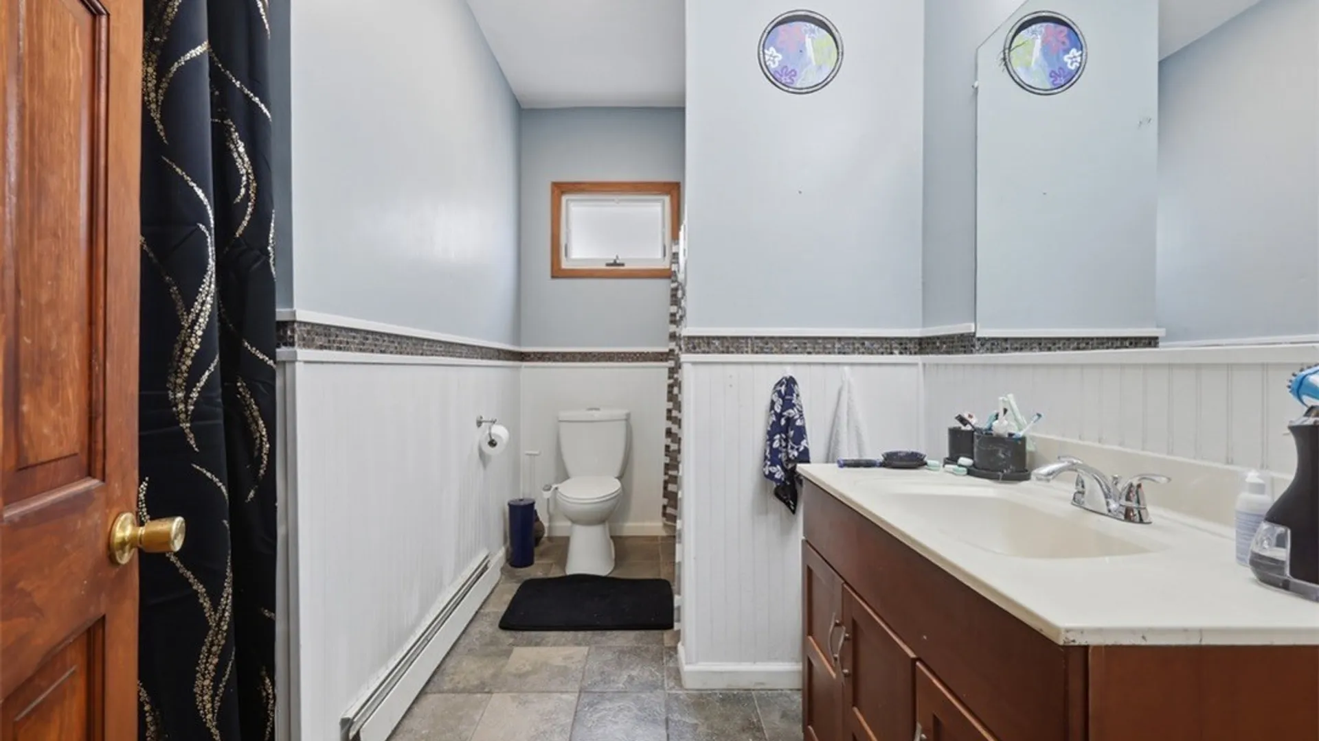 Property at 137 Livingston Street, Buffalo, NY 14213 32