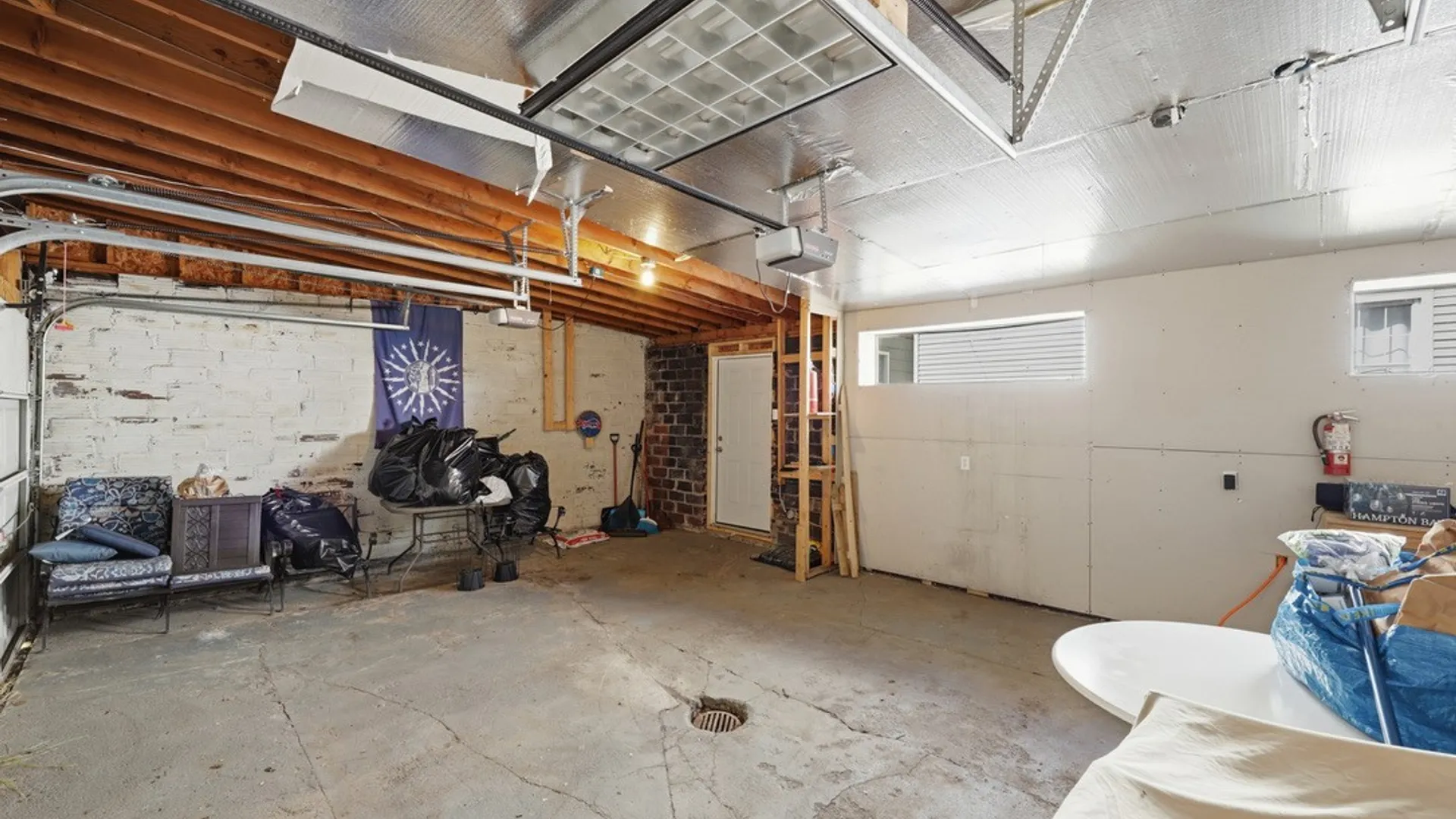 Property at 137 Livingston Street, Buffalo, NY 14213 46