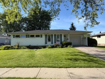 Property at 16 Sunset, Tonawanda, NY 14150