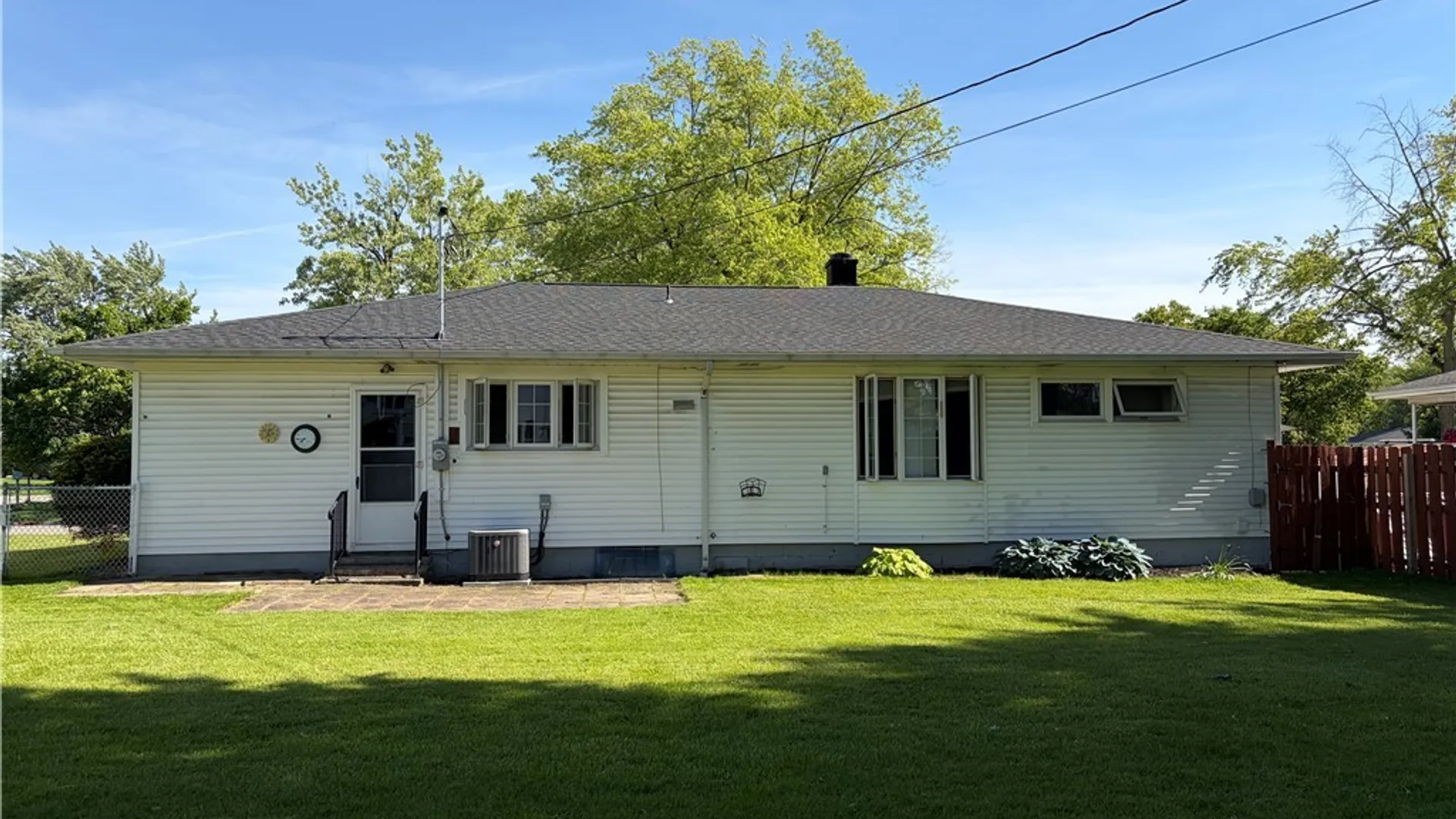 Property at 16 Sunset, Tonawanda, NY 14150 4