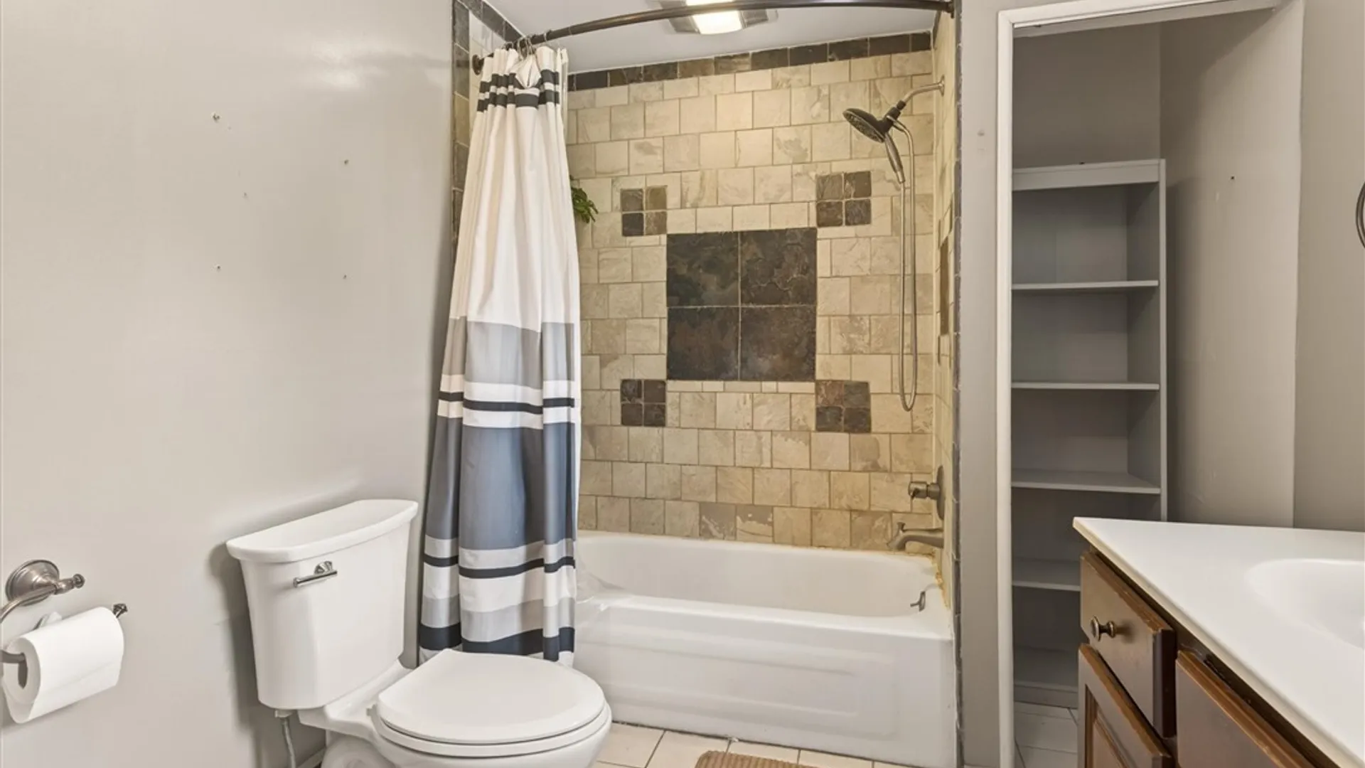 Property at 52 Mill Road, Greece, NY 14626 48