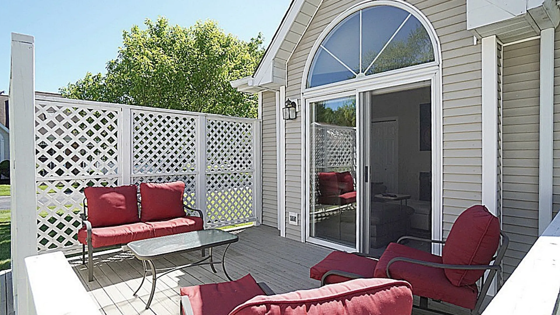 Property at 10 Sweet Bay Lane, Amherst, NY 14221 27