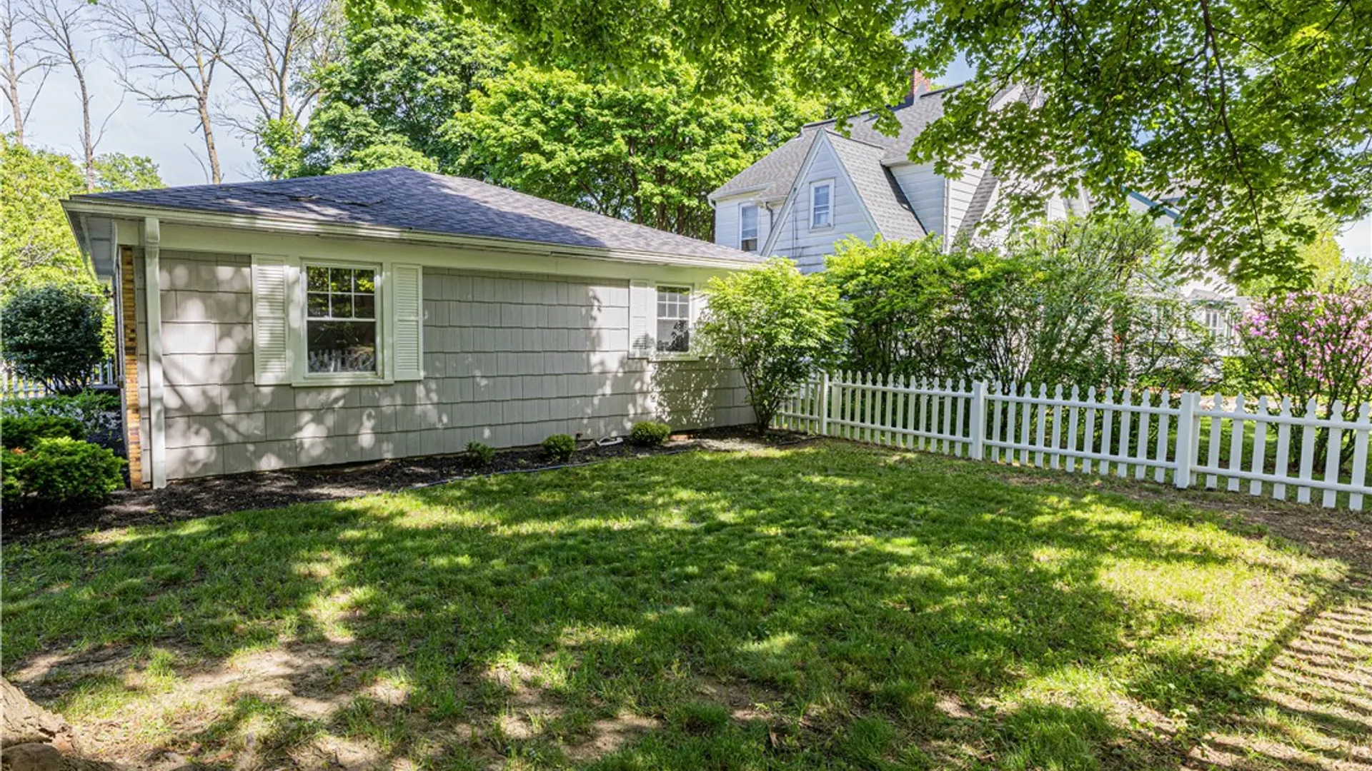 Property at 11 Smyles Drive, Irondequoit, NY 14609 25