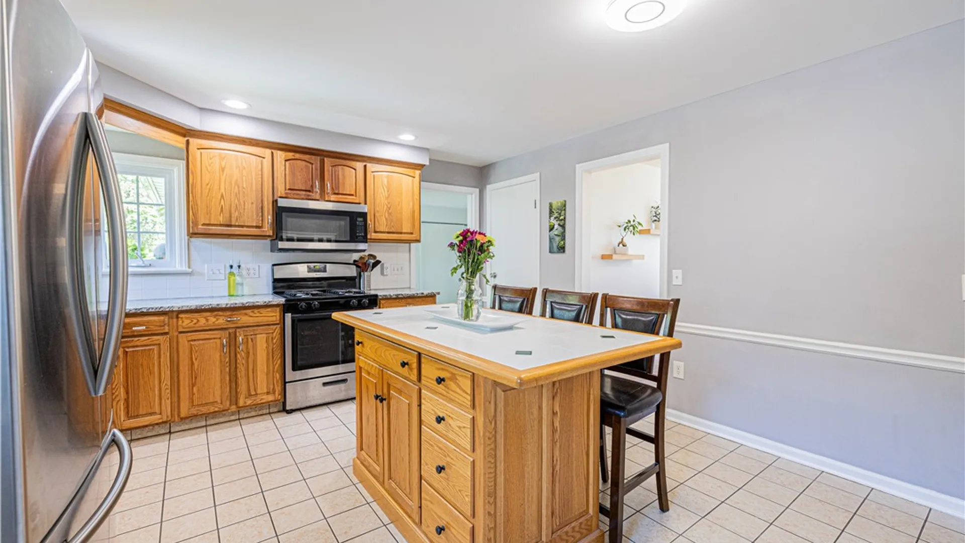 Property at 11 Smyles Drive, Irondequoit, NY 14609 5