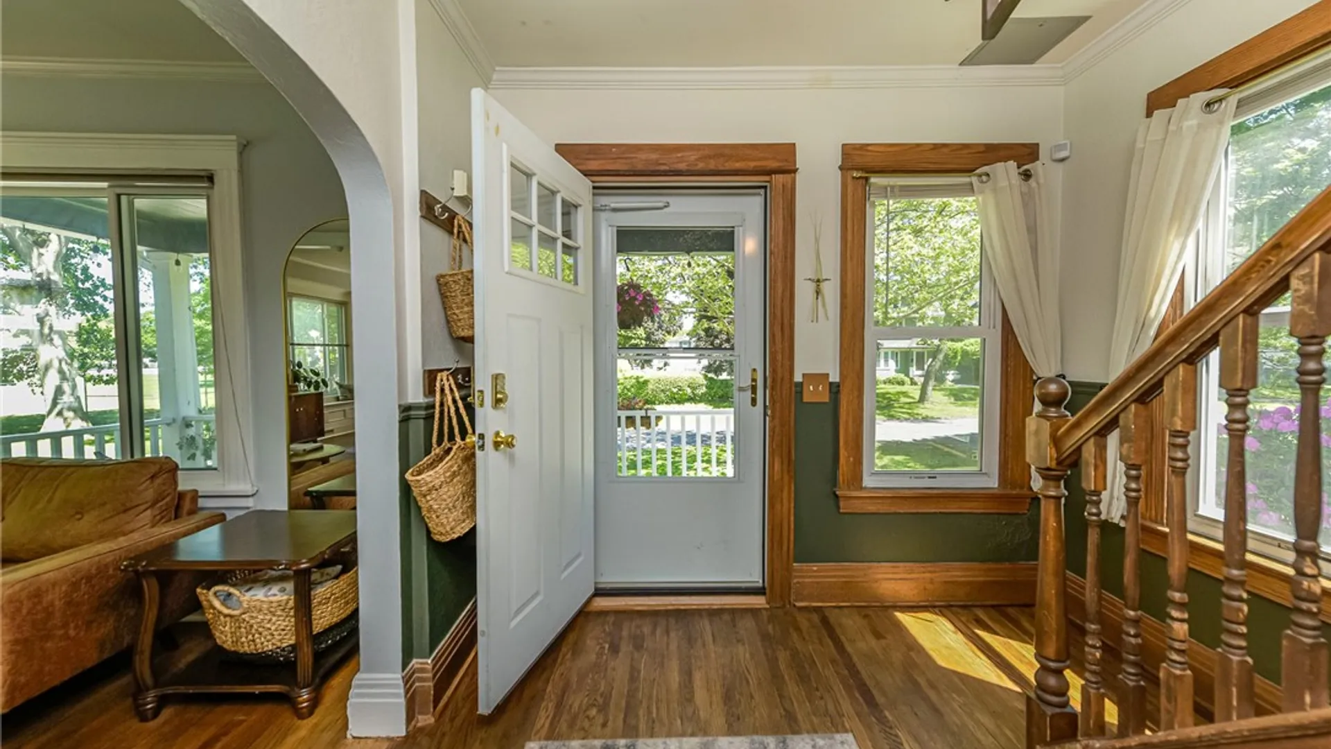 Property at 107 Parkside Avenue, Rochester, NY 14609 7
