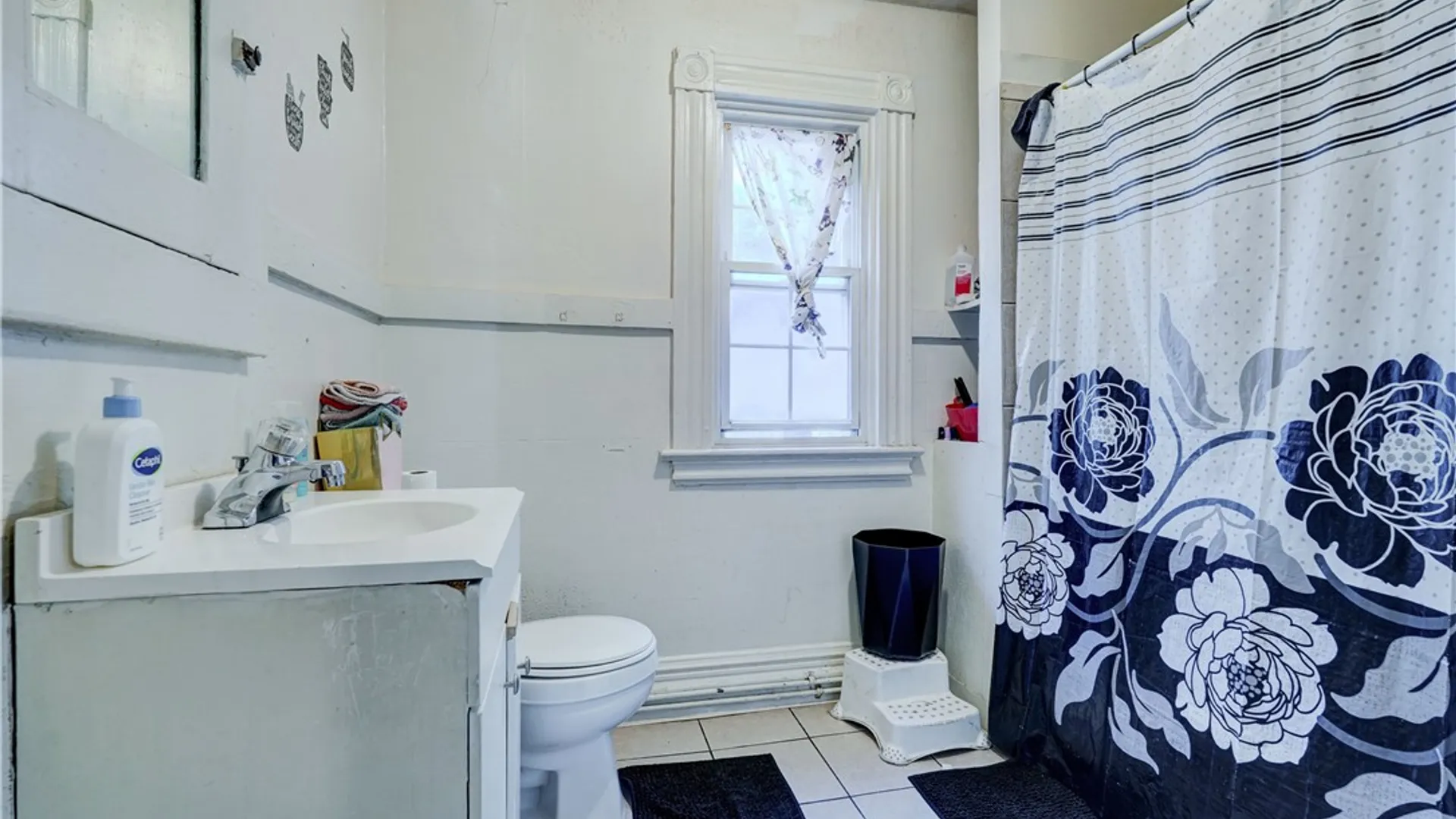 Property at 20 Locust Street, Rochester, NY 14613 10