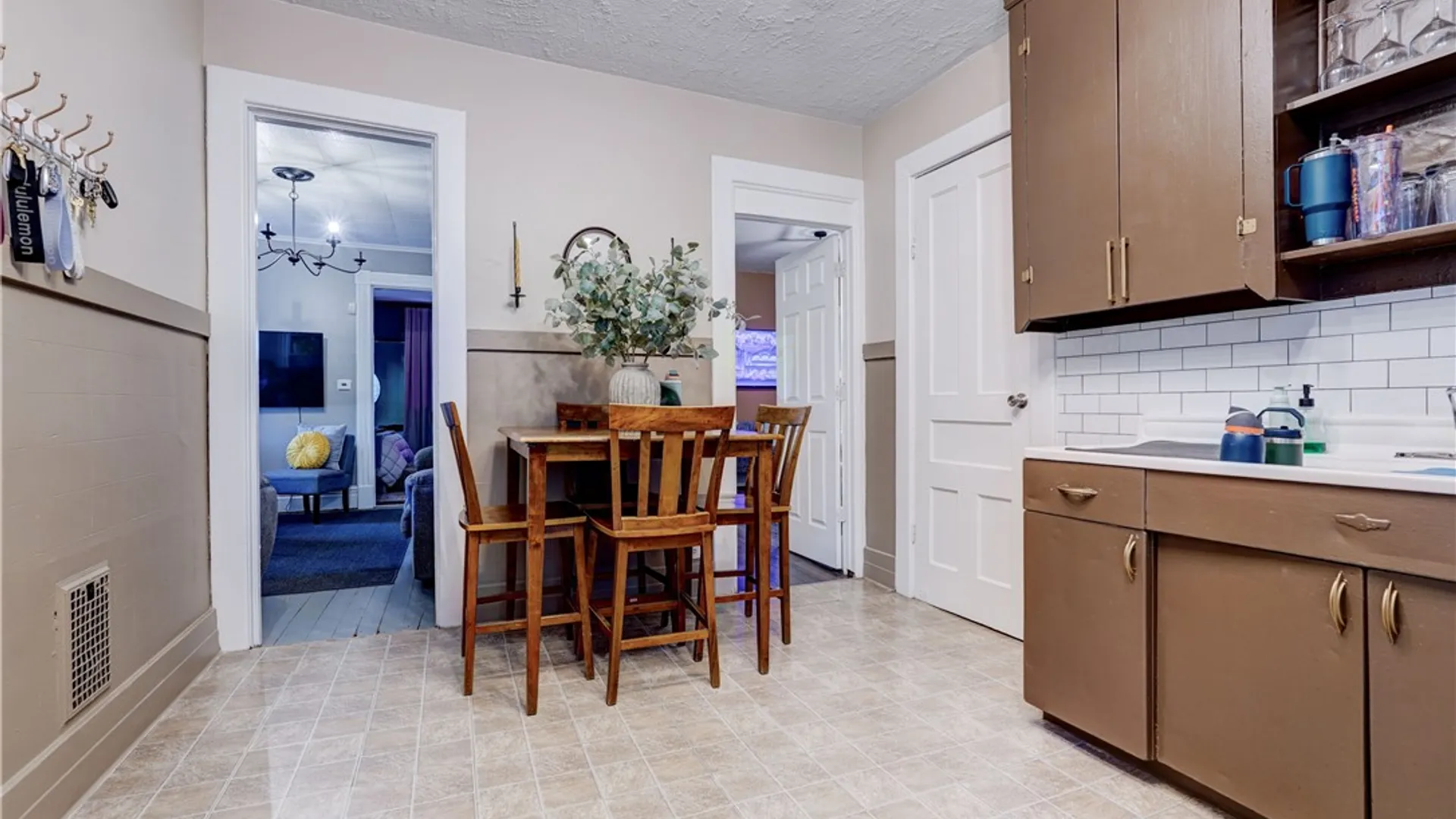 Property at 20 Locust Street, Rochester, NY 14613 18