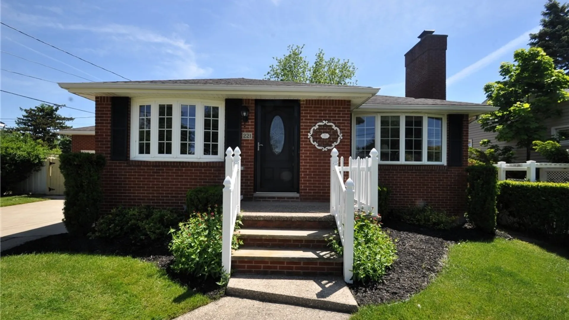 Property at 221 N Linden Street, Amherst, NY 14221 2