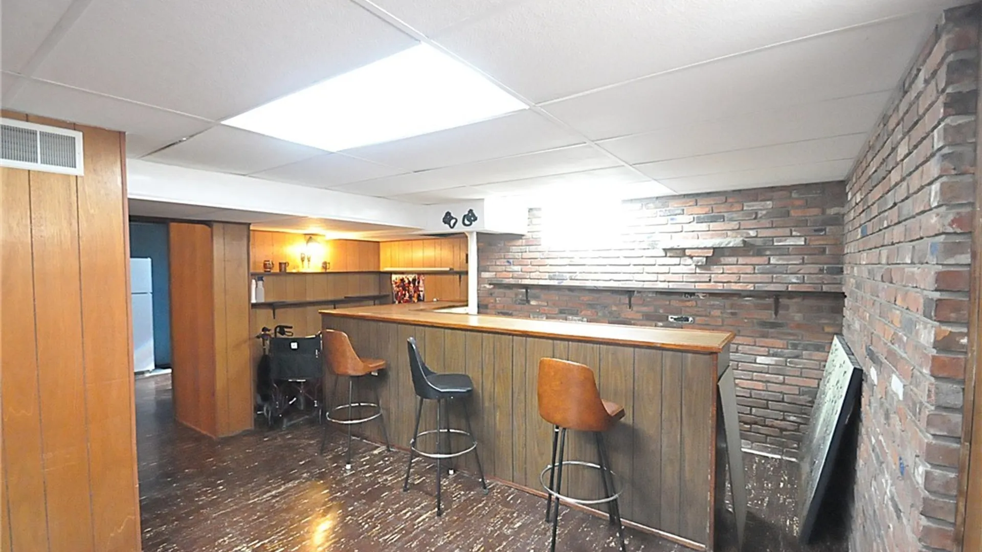Property at 221 N Linden Street, Amherst, NY 14221 27