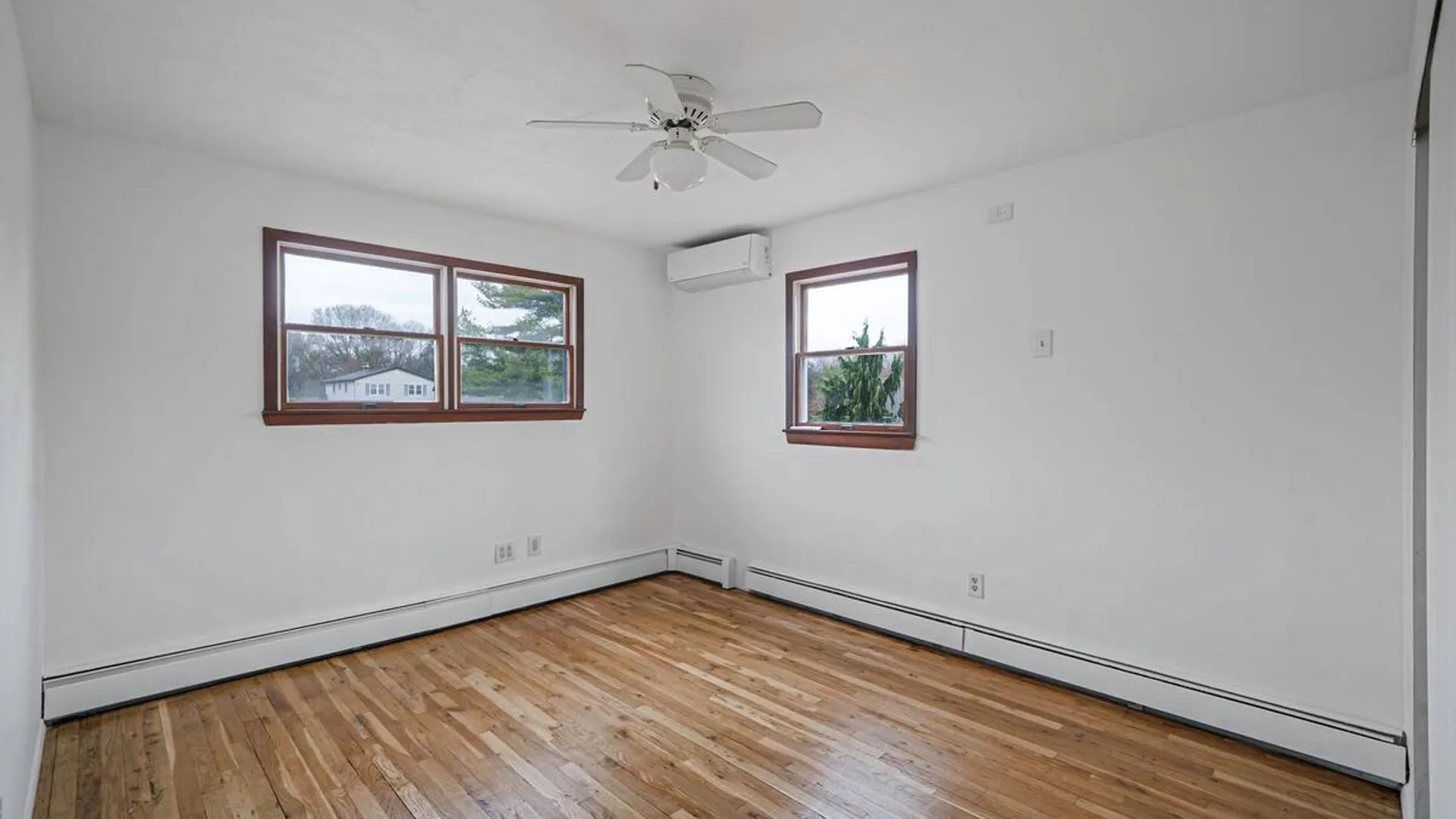Property at 60 1st Avenue, Medford, NY 11763 21