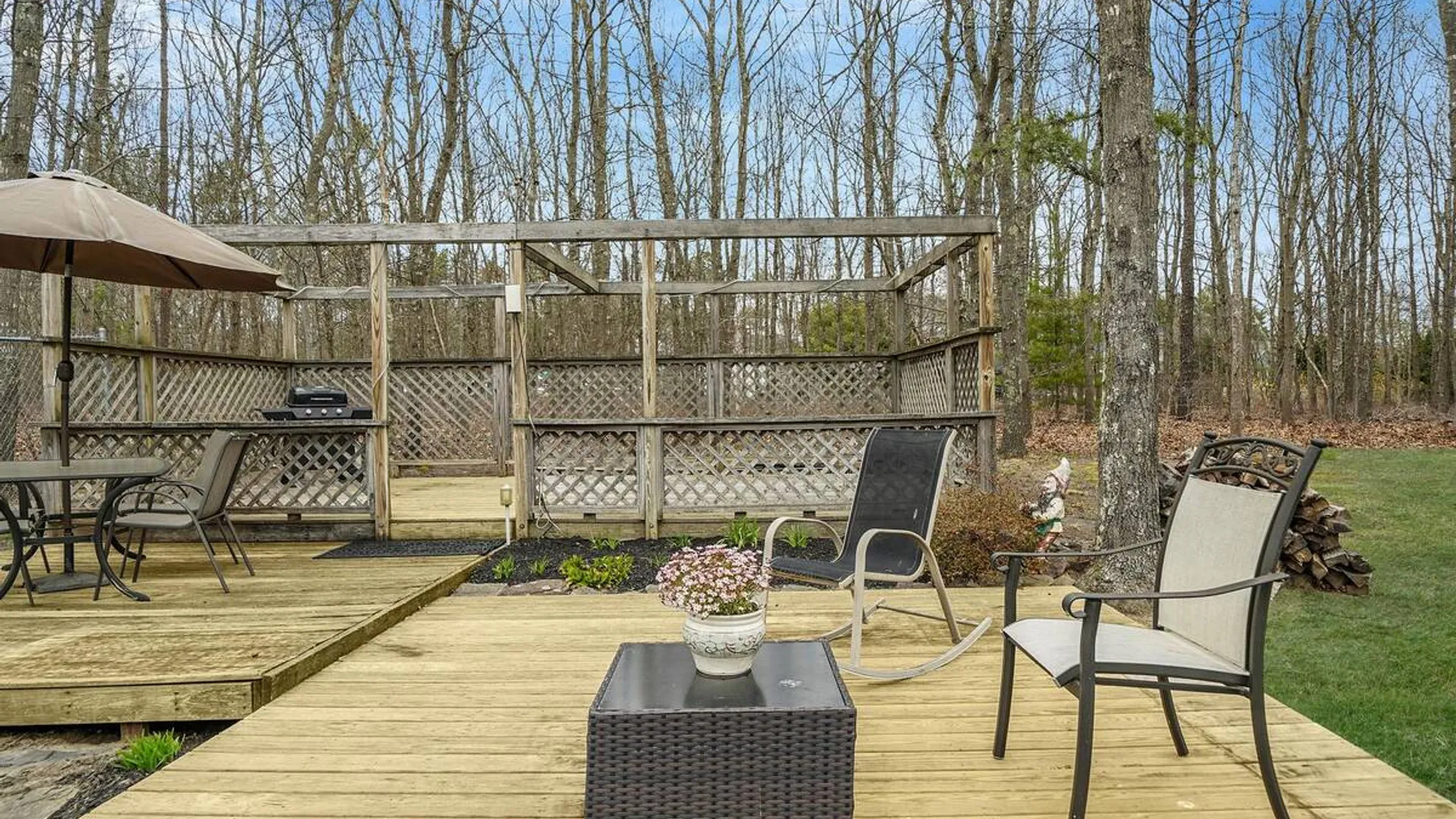 Property at 168 Brookfield Avenue, Center Moriches, NY 11934 34
