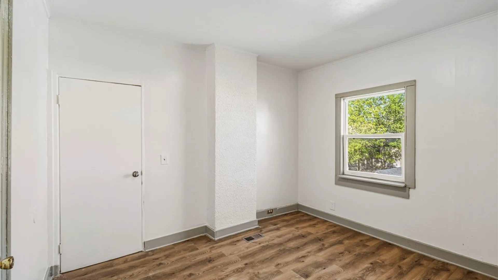 Property at 57 Briscoe Avenue, Buffalo, NY 14211 26