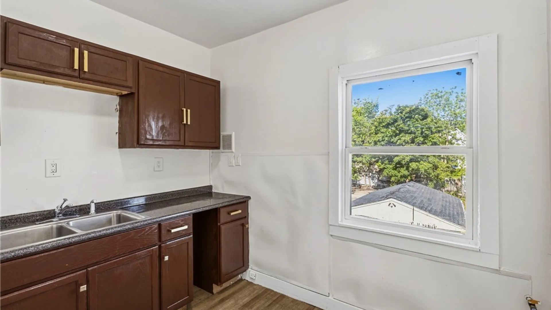 Property at 57 Briscoe Avenue, Buffalo, NY 14211 28