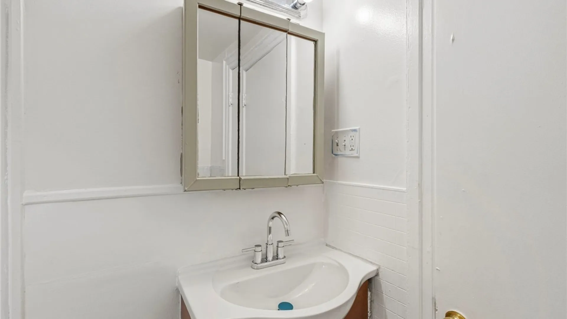 Property at 57 Briscoe Avenue, Buffalo, NY 14211 30